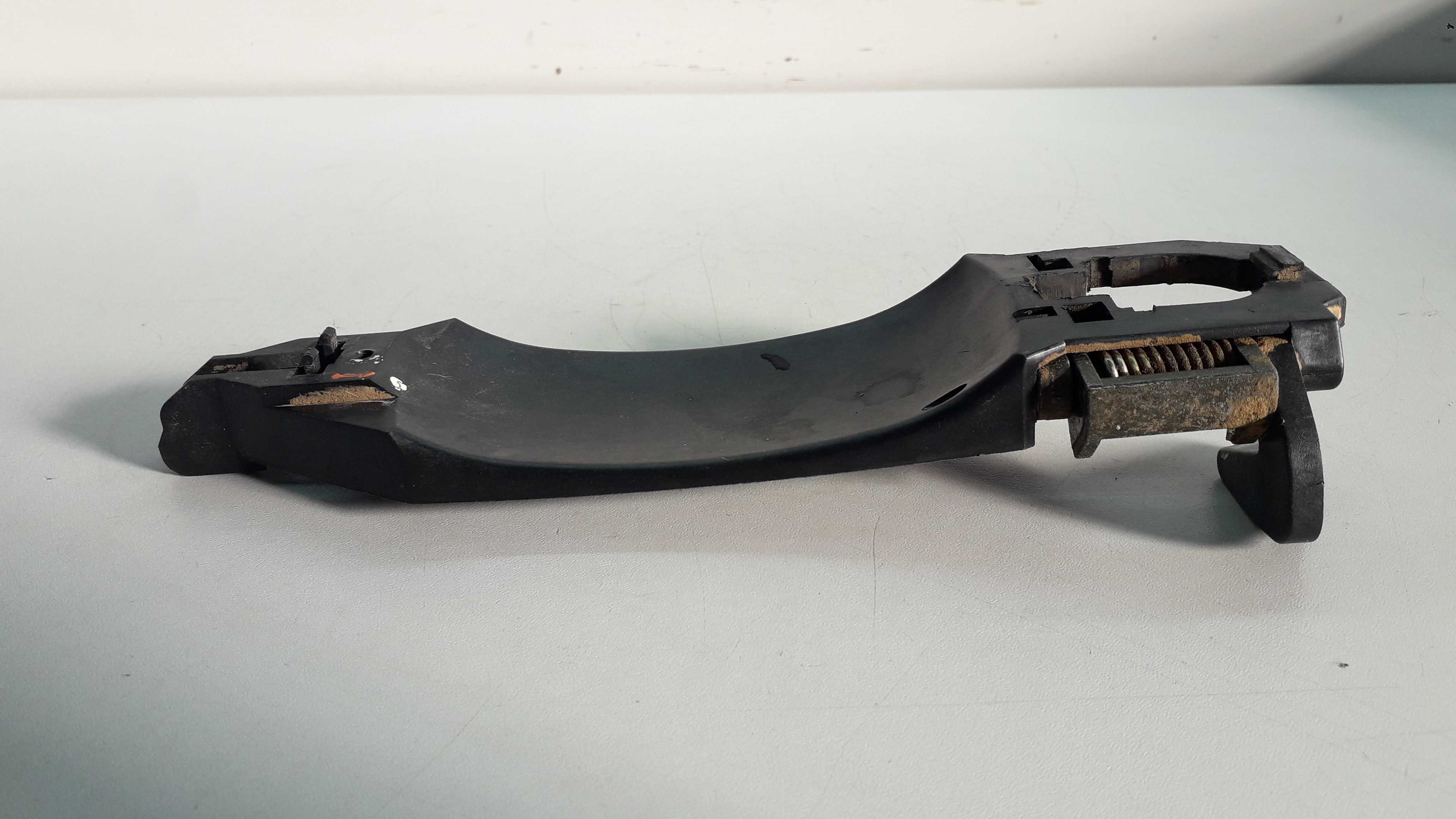 Suporte Maçaneta Dianteira Direita Fiat Palio 2005 2