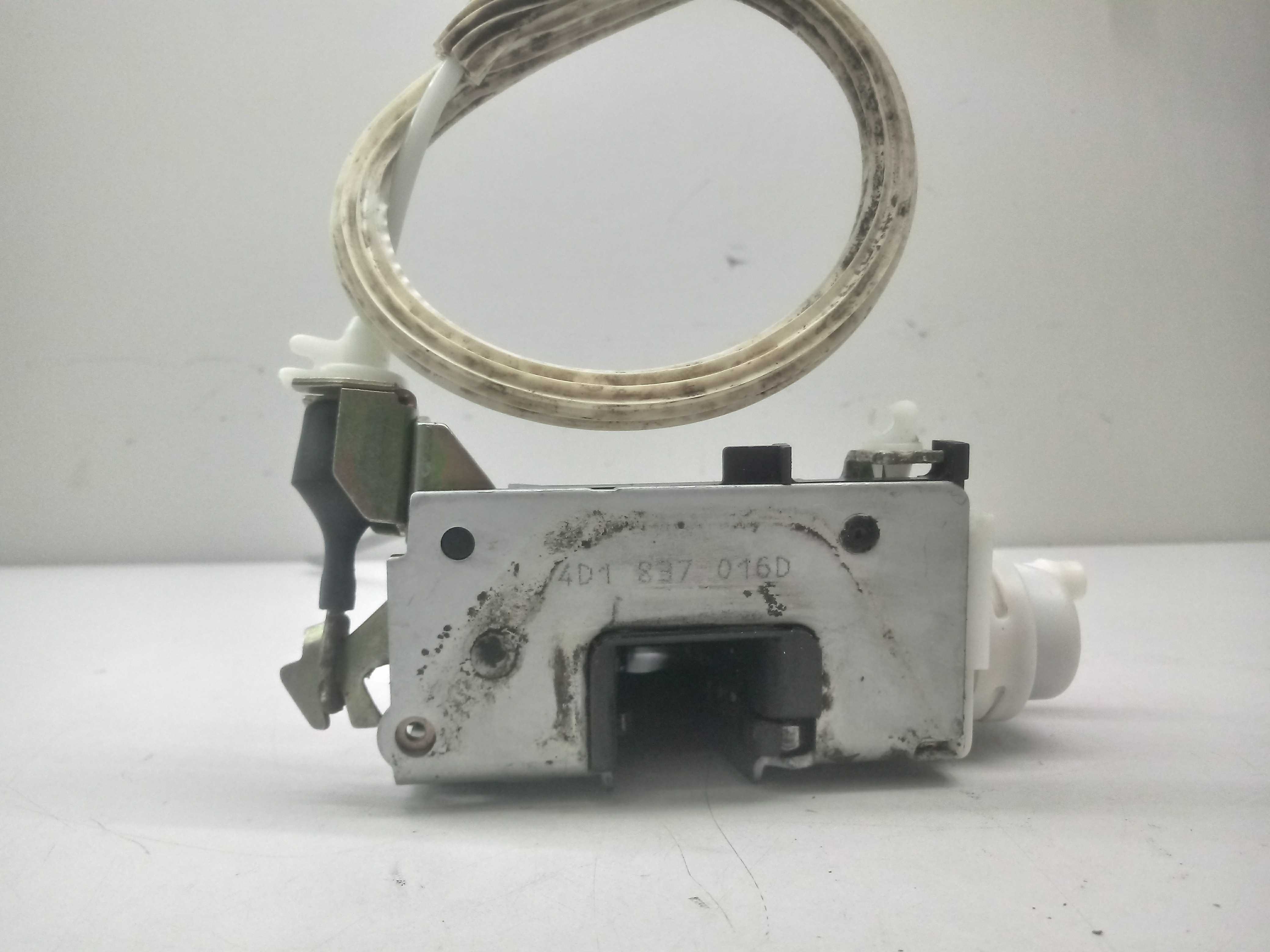 Fechadura Porta Dianteira Direita Audi A4 2000 1