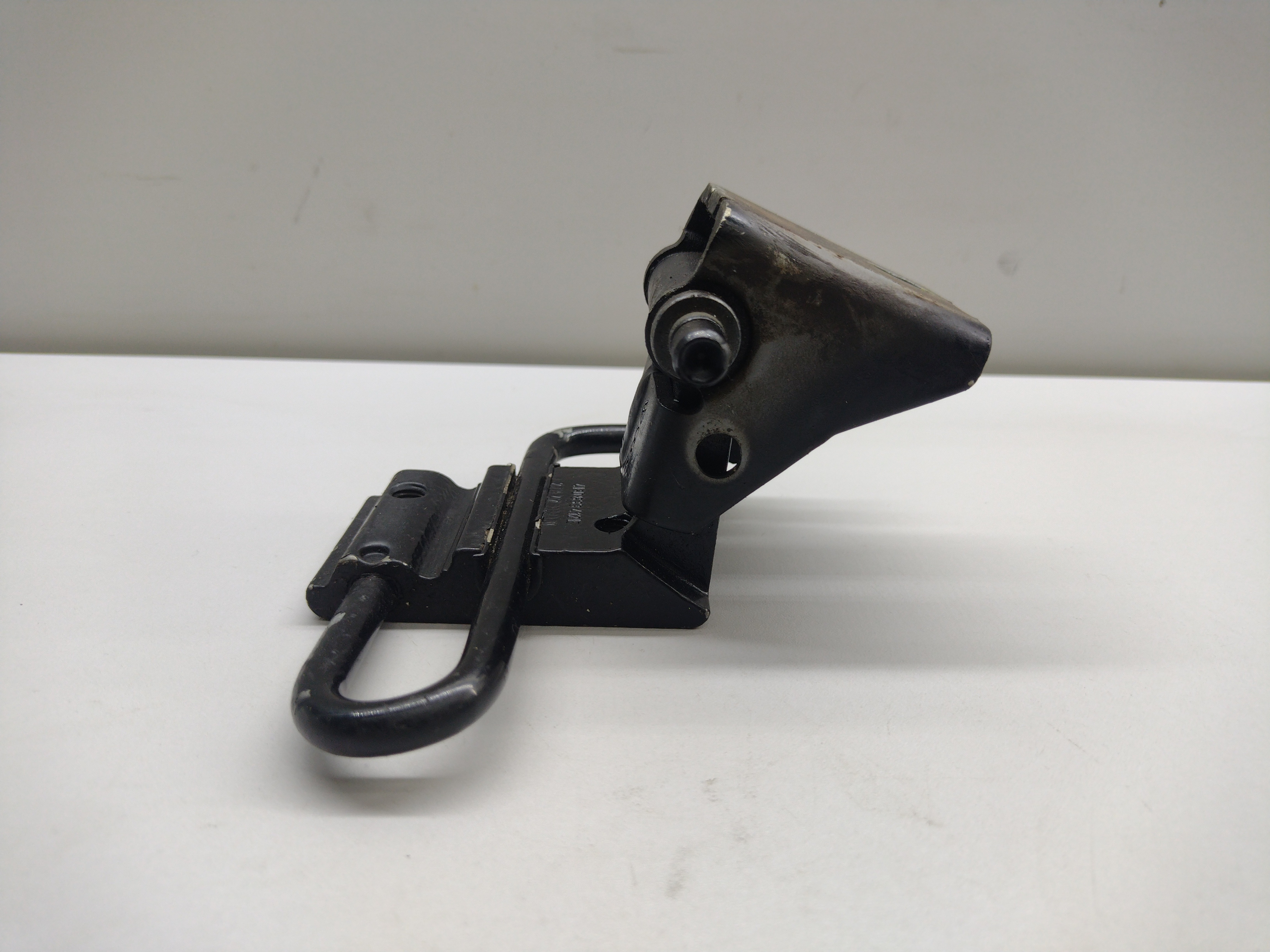 Dobradiça Porta Traseira Direita Inferior Audi A3 99/05 2