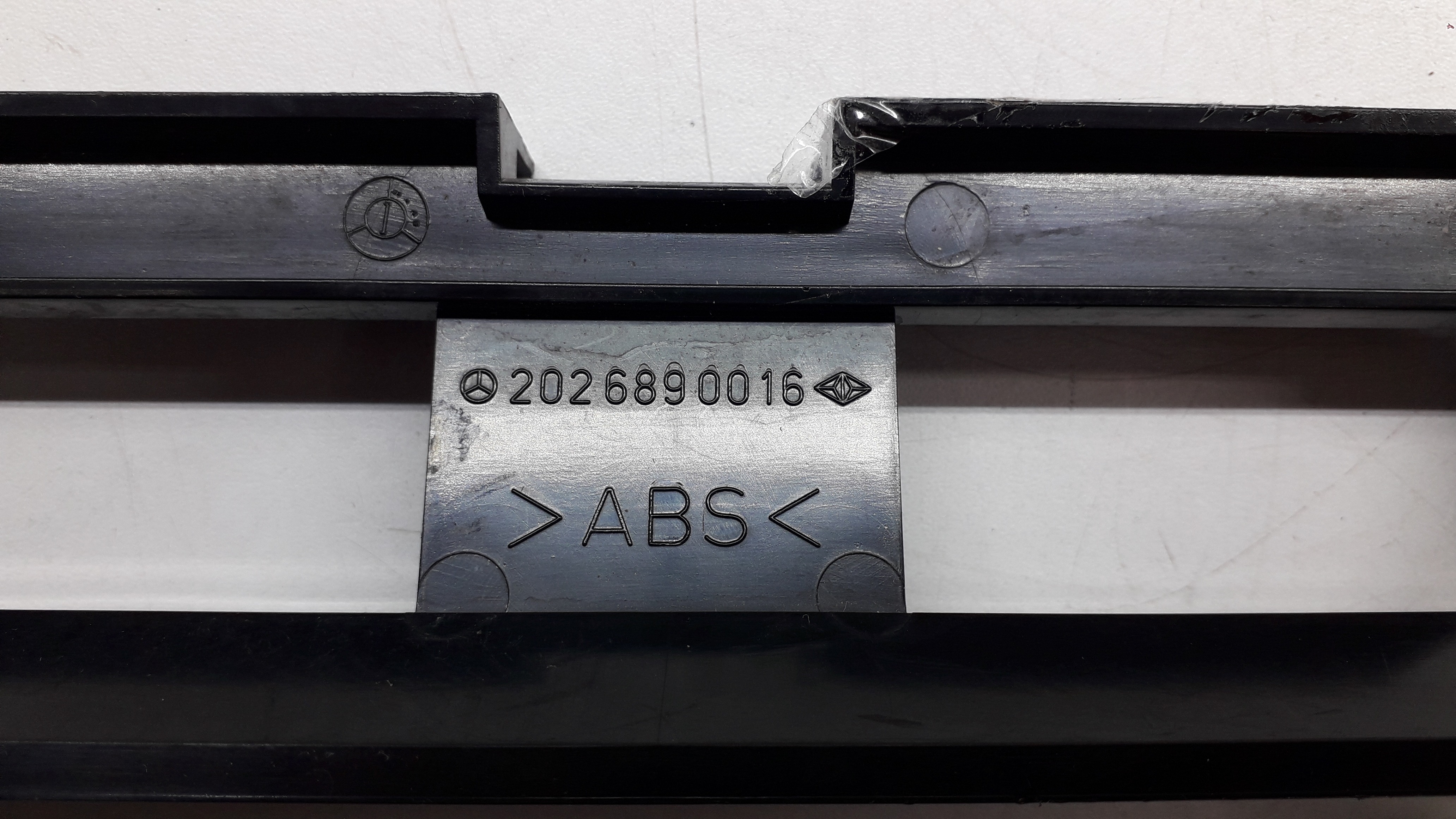 Moldura Interna Rádio Mercedes C280 1995/1998 7