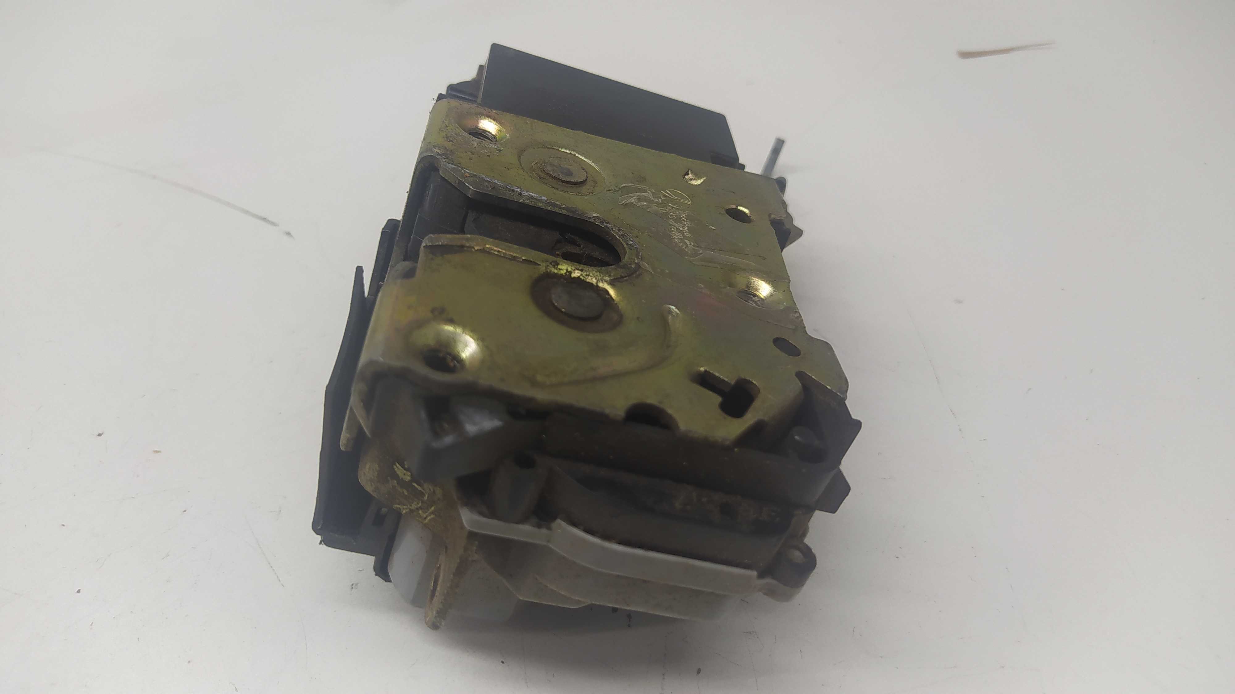 Fechadura Xsara Picasso Traseira Direita 2