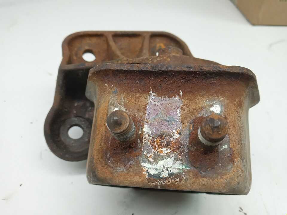 Suporte Traseiro Motor Monza Coxim 3
