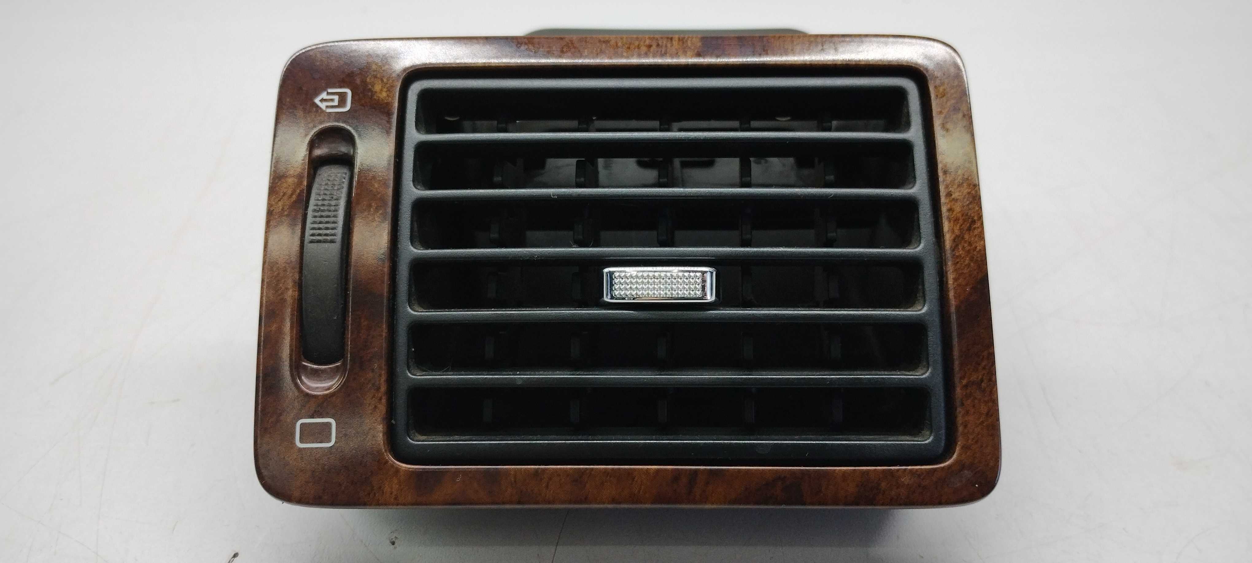 Difusor De Ar Lado Esquerdo Peugeot 307 2002/2012 1