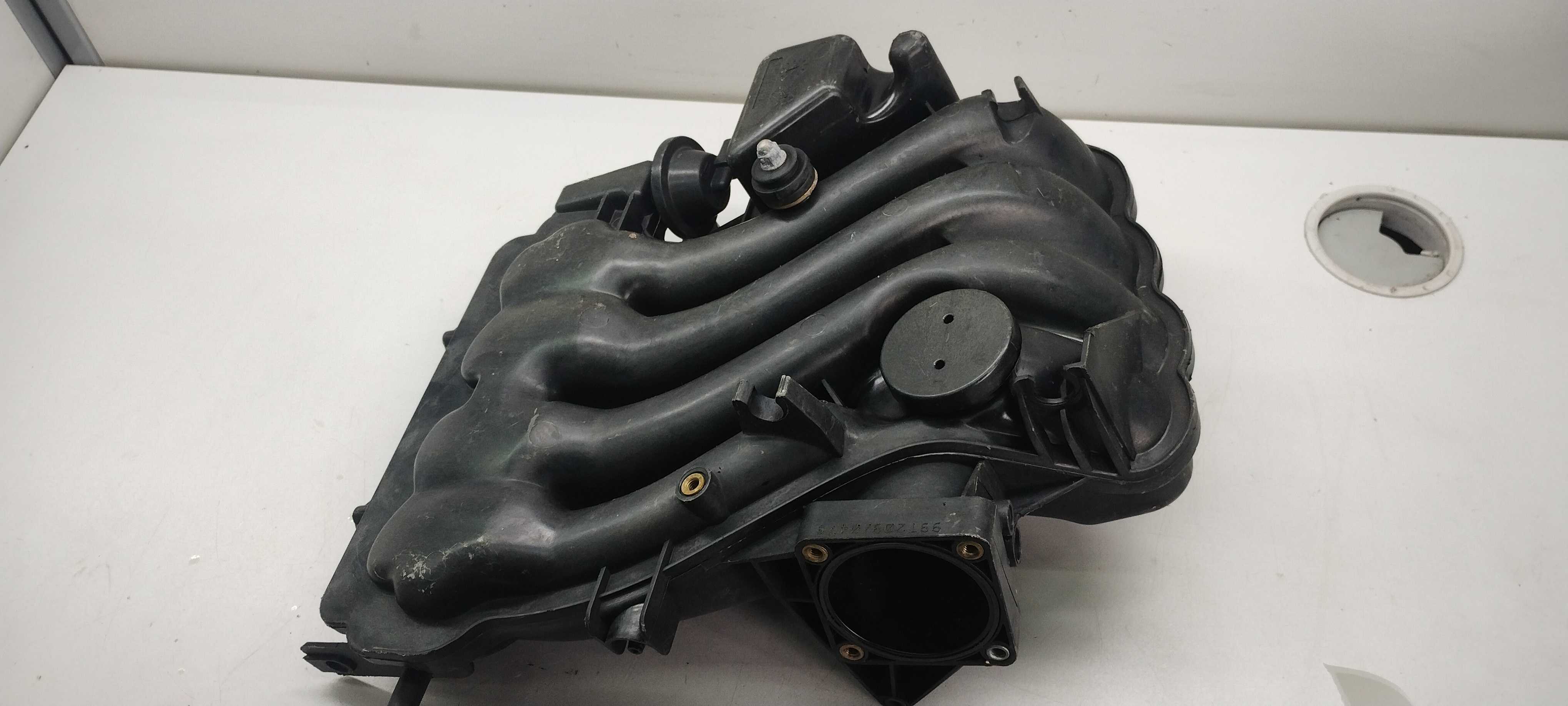 Coletor De Admissão Volkswagen Golf 1.6 2001 5