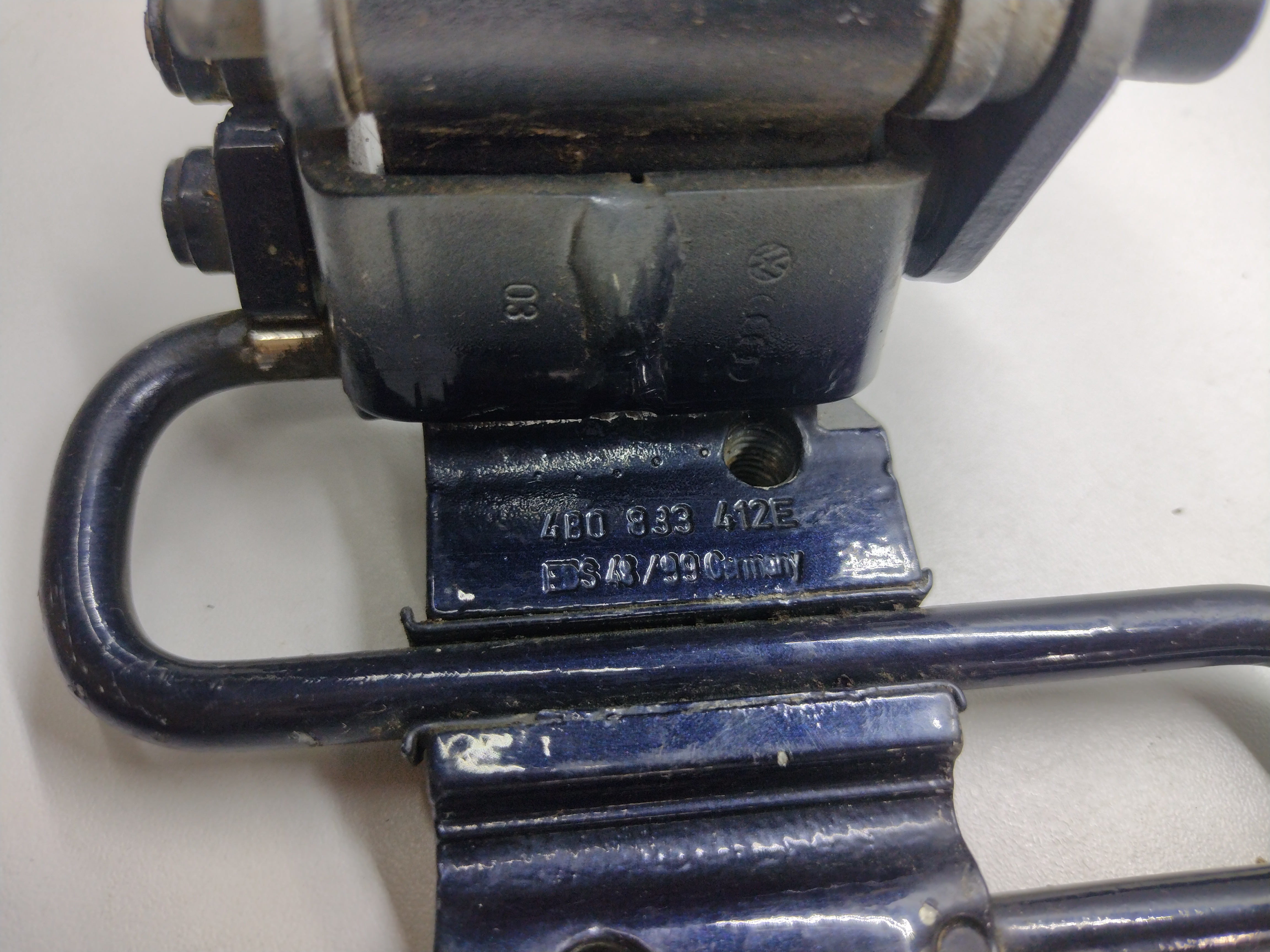 Dobradiça Porta Traseira Direita Inferior Audi A3 99/05 5