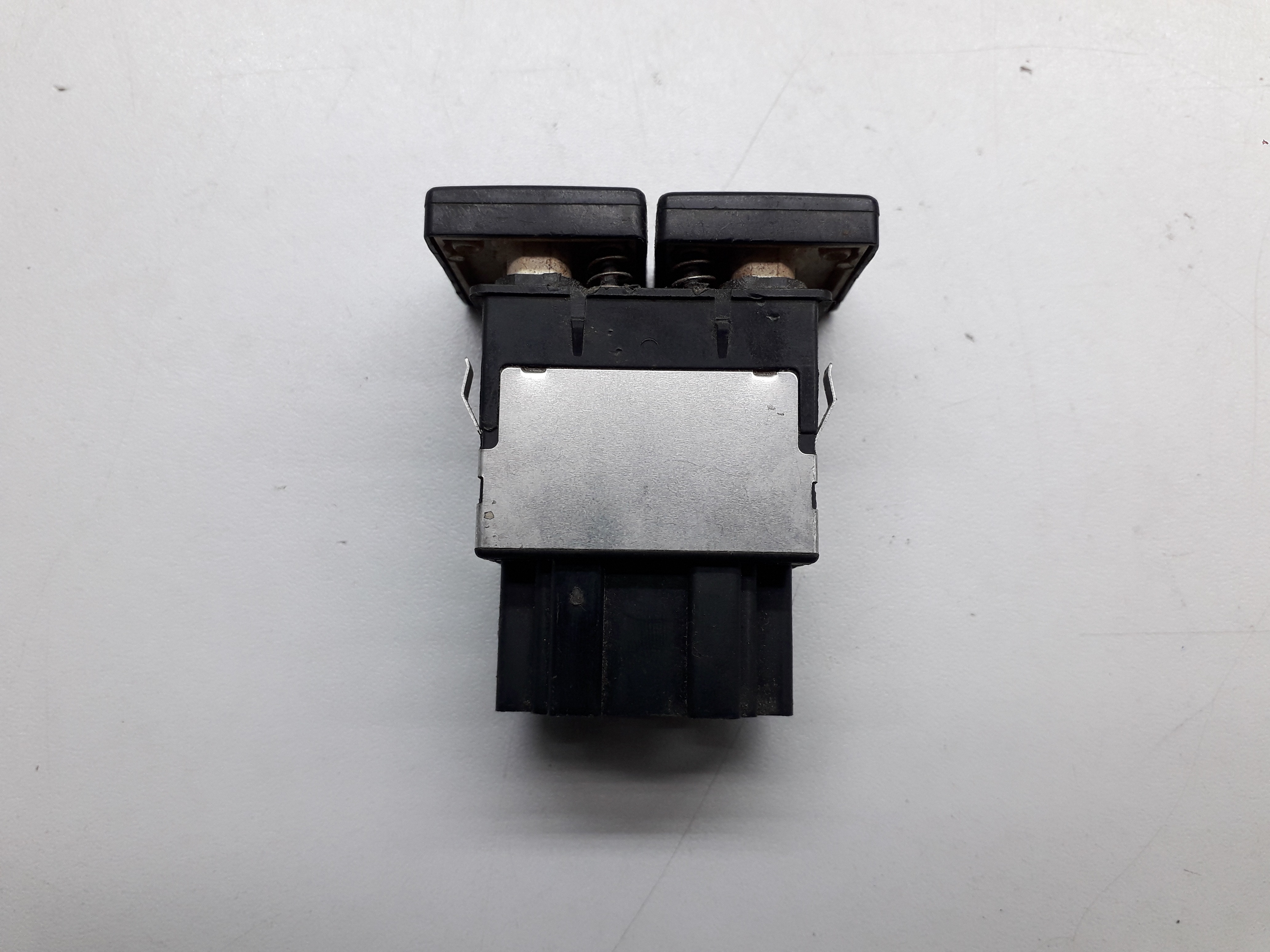 Botão Ar Condicionado Vw Golf 1993/1998 Preto 4
