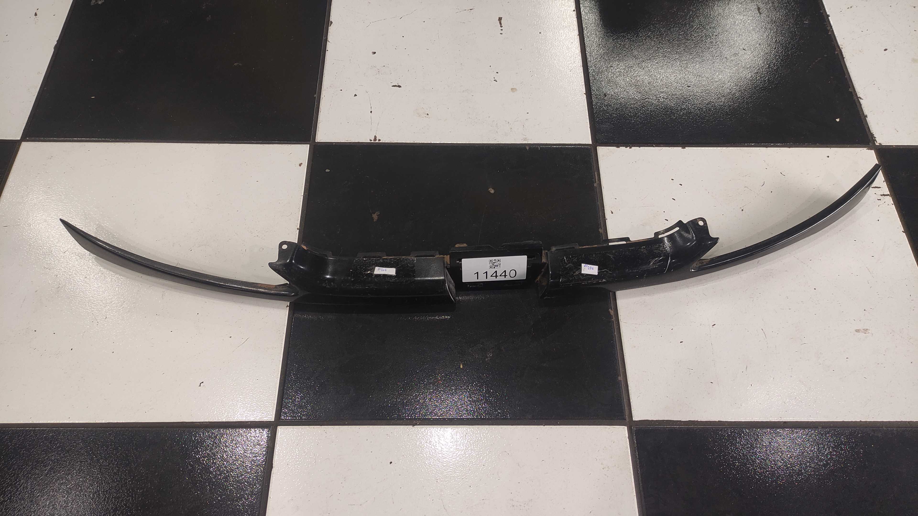 Moldura Grade Radiador L/d Peugeot 206 2007 1
