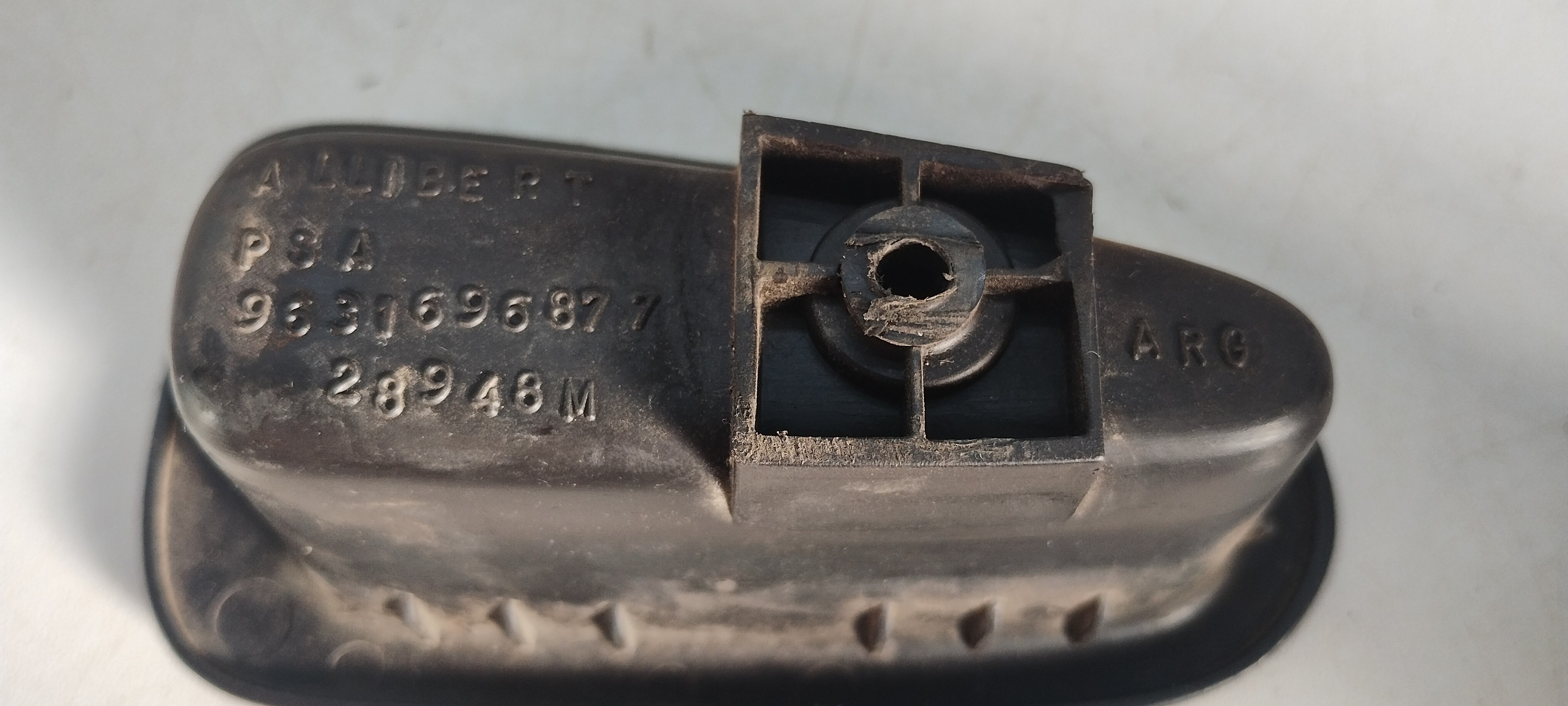 Acabamento Puxador Porta Traseira Esquerda Peugeot 206 07 Preto 4