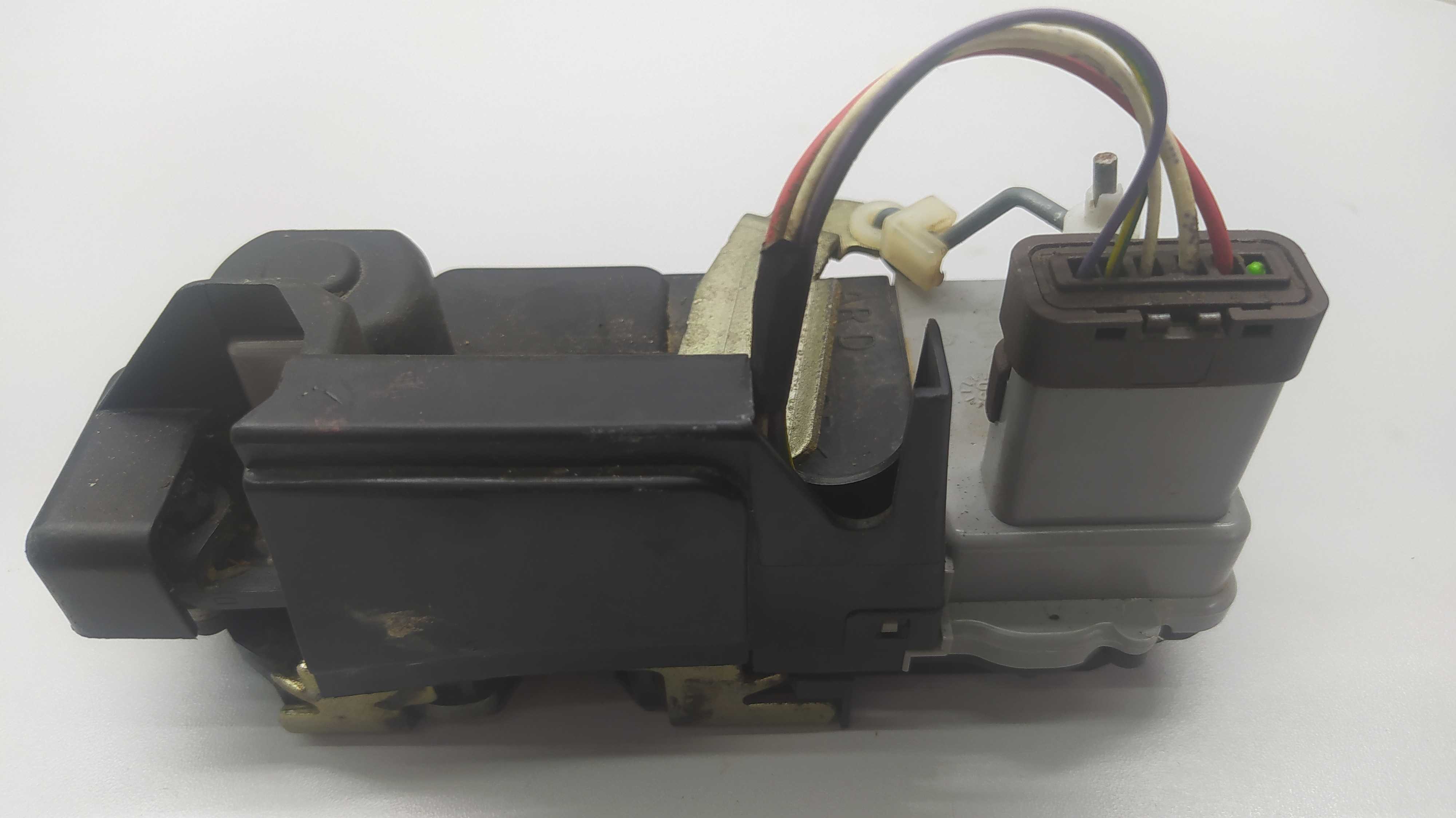 Fechadura Traseira Direita Citroen Xsara Picasso 2008 2