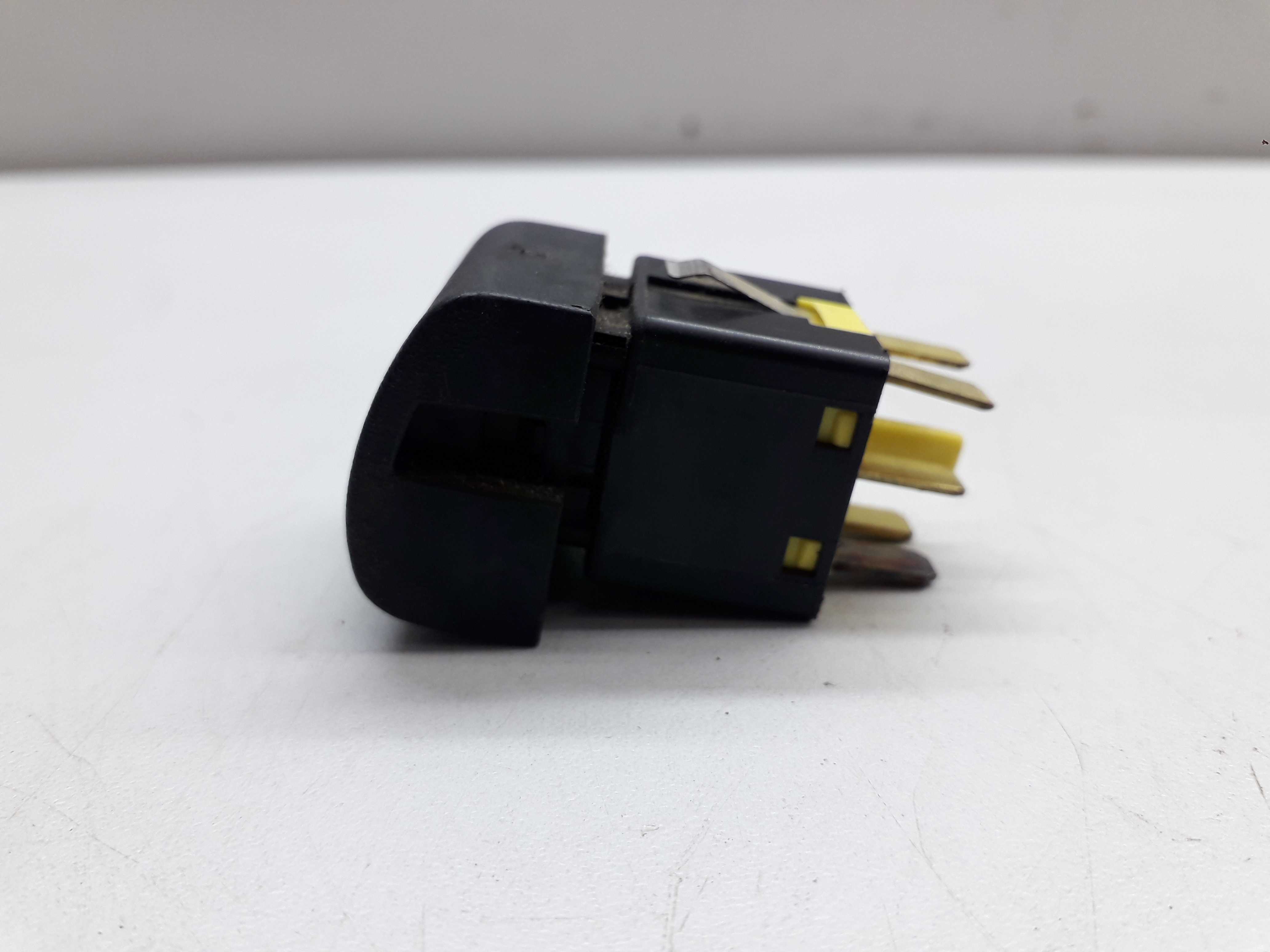 Botão Desembaçador Gm Vectra 1997 2