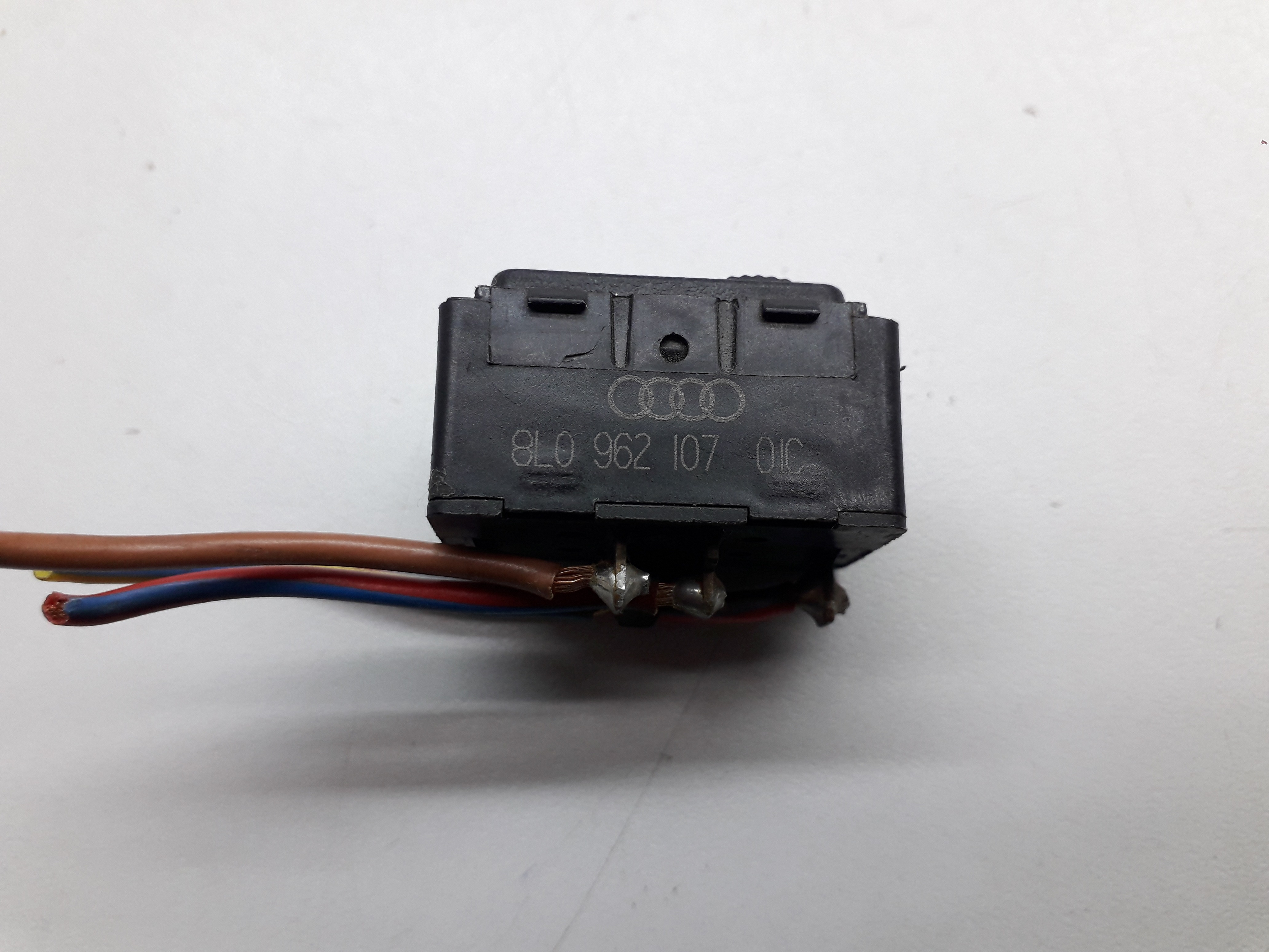 Botão Trava Elétrica Portas Audi A3 A4 1999 7