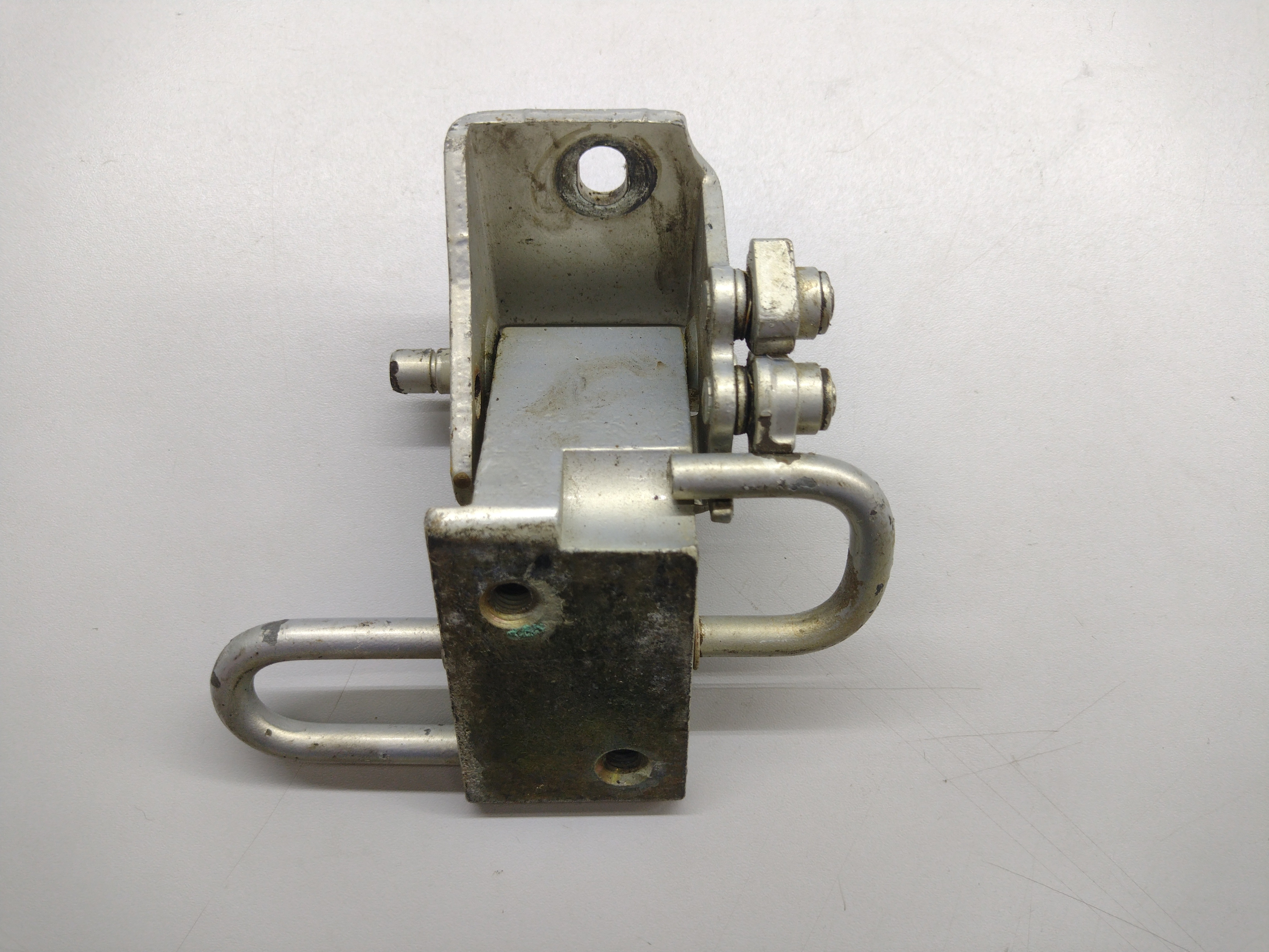 Dobradiça Porta Traseira Direita Vw Passat Alemão 97/00 4