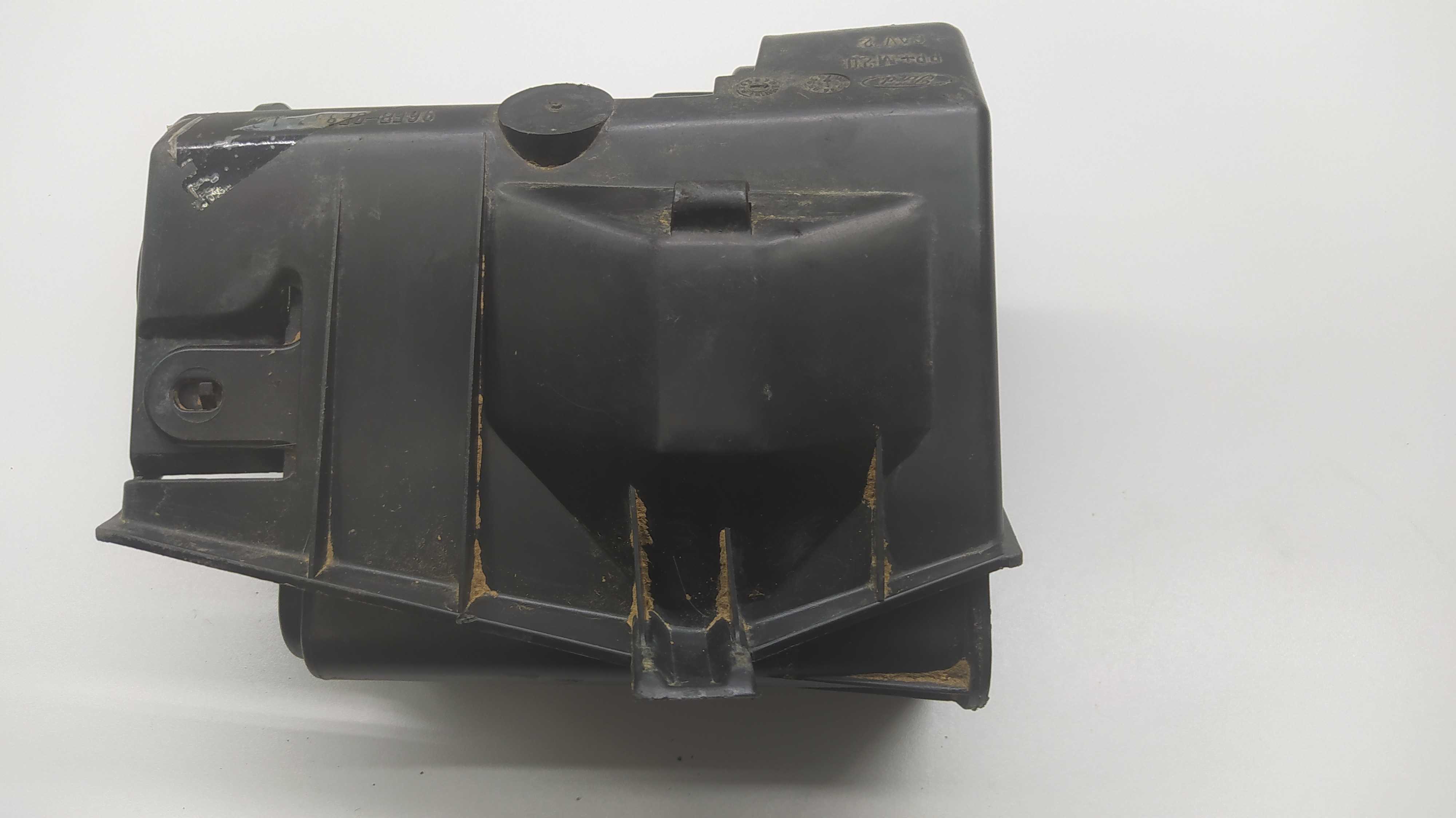 Filtro Canister Ford Fiesta Courier 98 Com Suporte 4