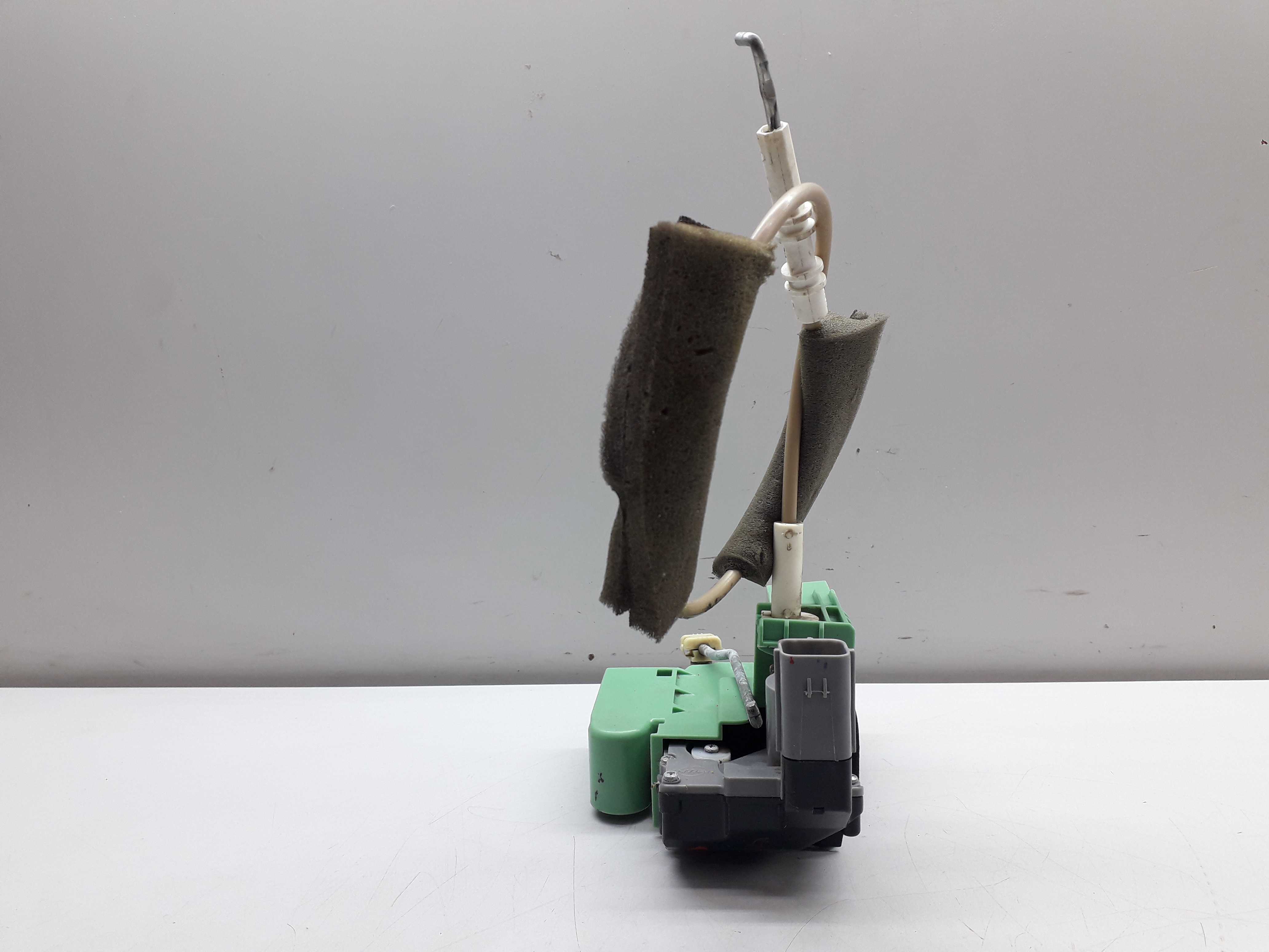 Fechadura Porta Dianteira Direita Fiat Punto 2009/2013 2