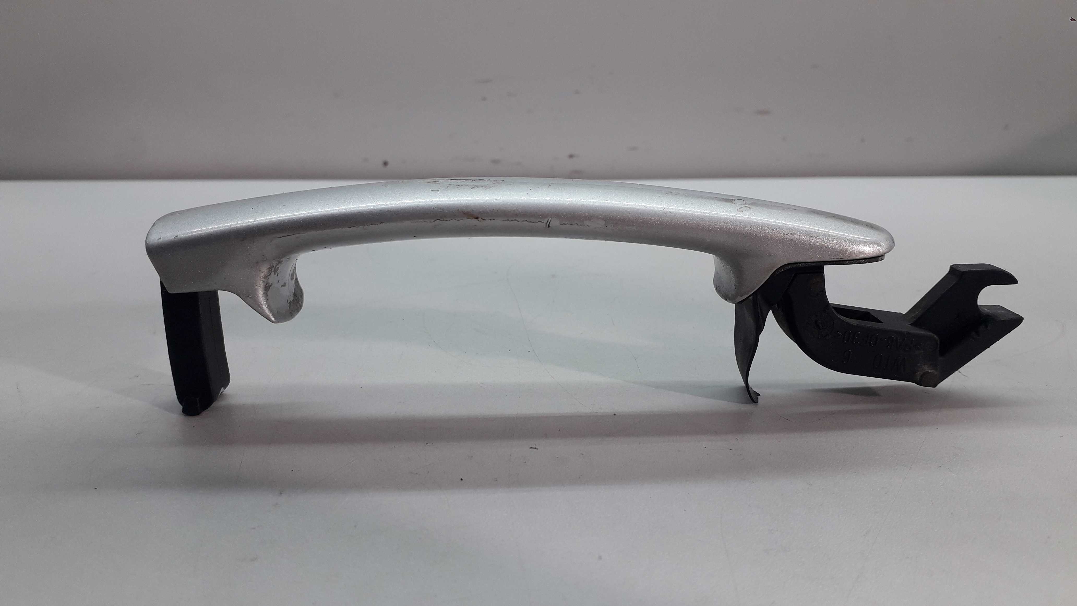 Maçaneta Externa Traseira Esquerda Vw Golf Polo 1995/2003 2