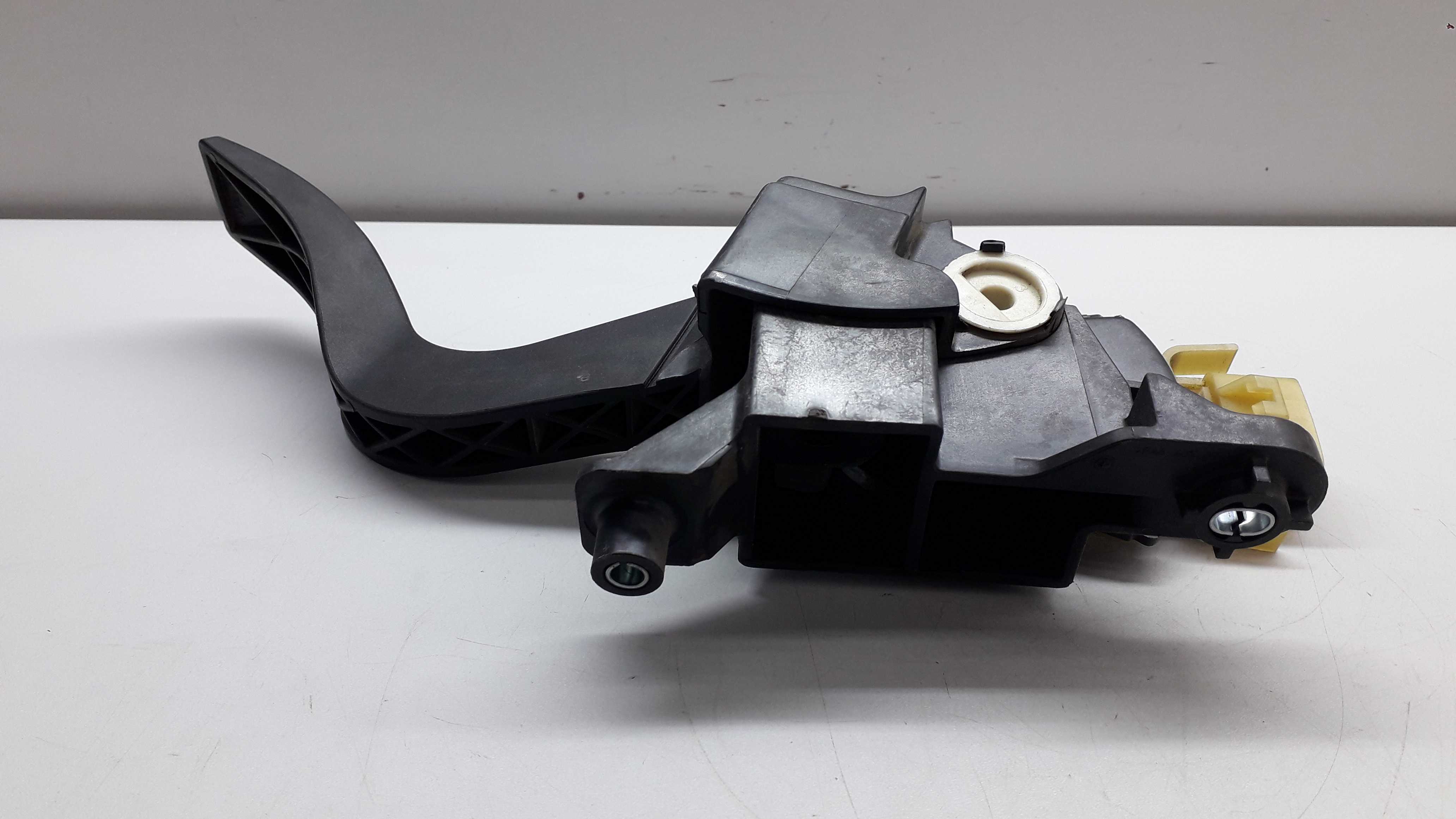 Pedal Acelerador Ford Fusion 2007 3