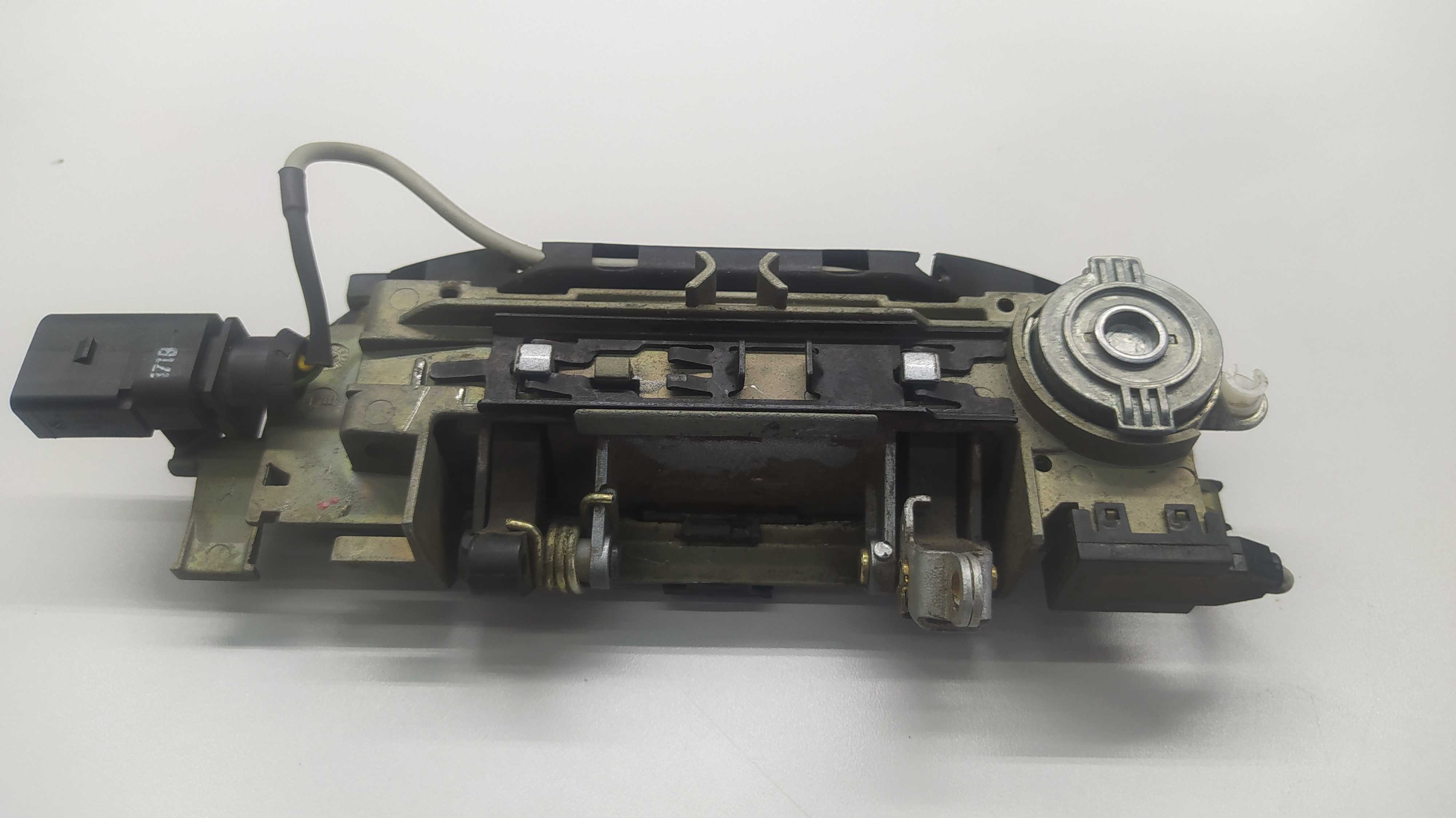 Maçaneta Externa Dianteira Esquerda Audi A3 5