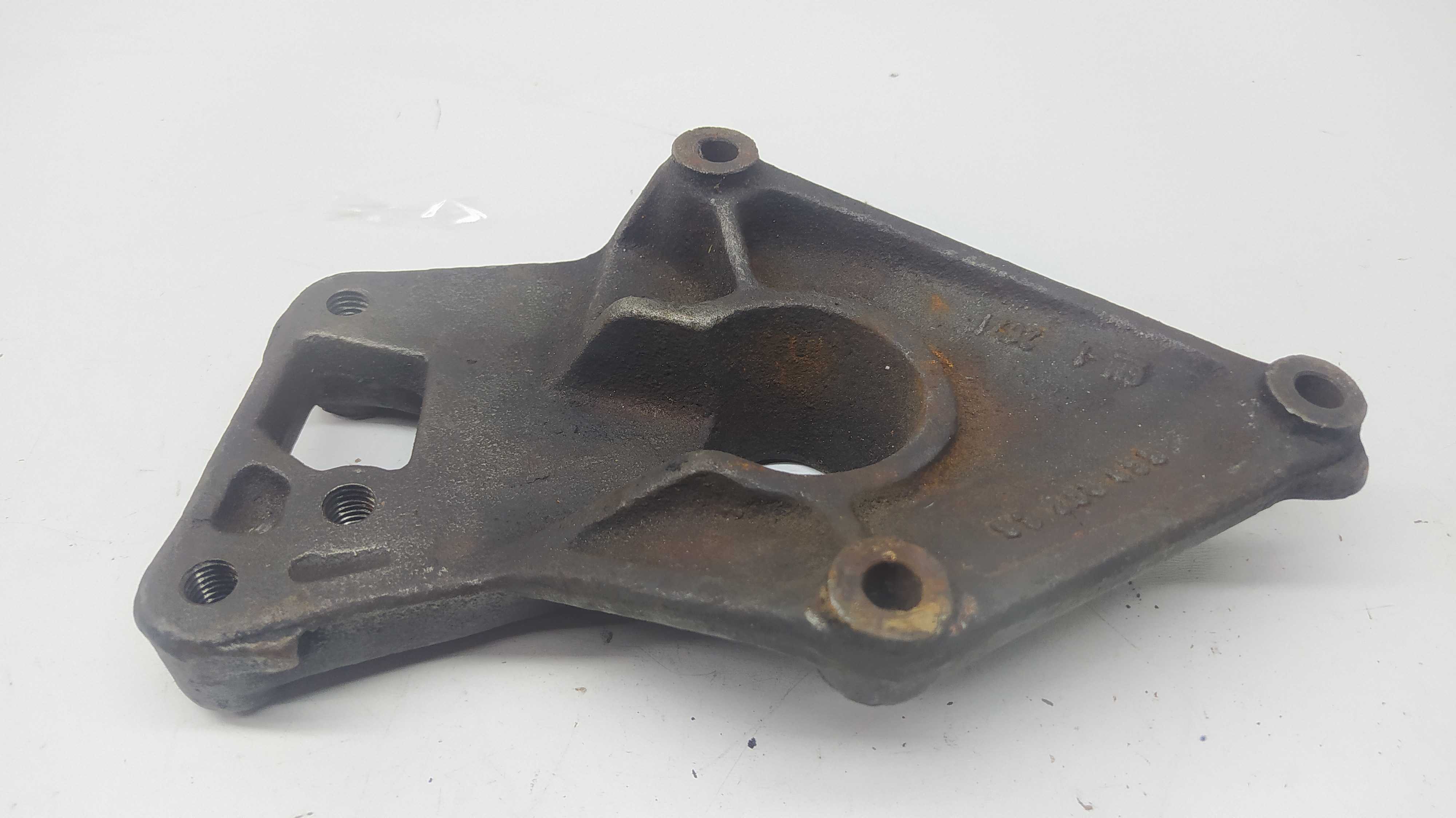 Suporte Coxim Direito Gm Vectra 1