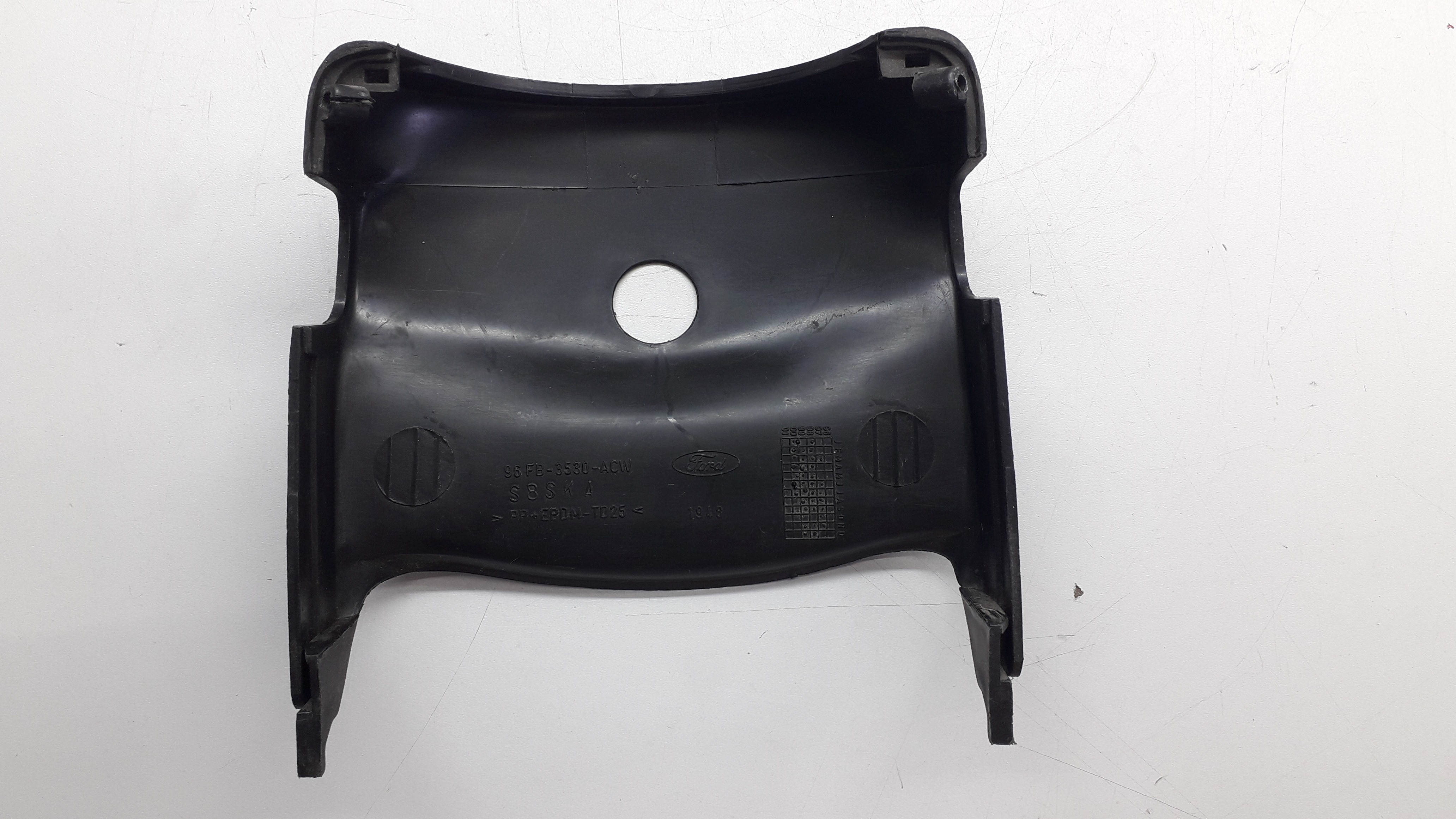 Moldura Capa Chave De Seta Superior Ford Fiesta Courier 6