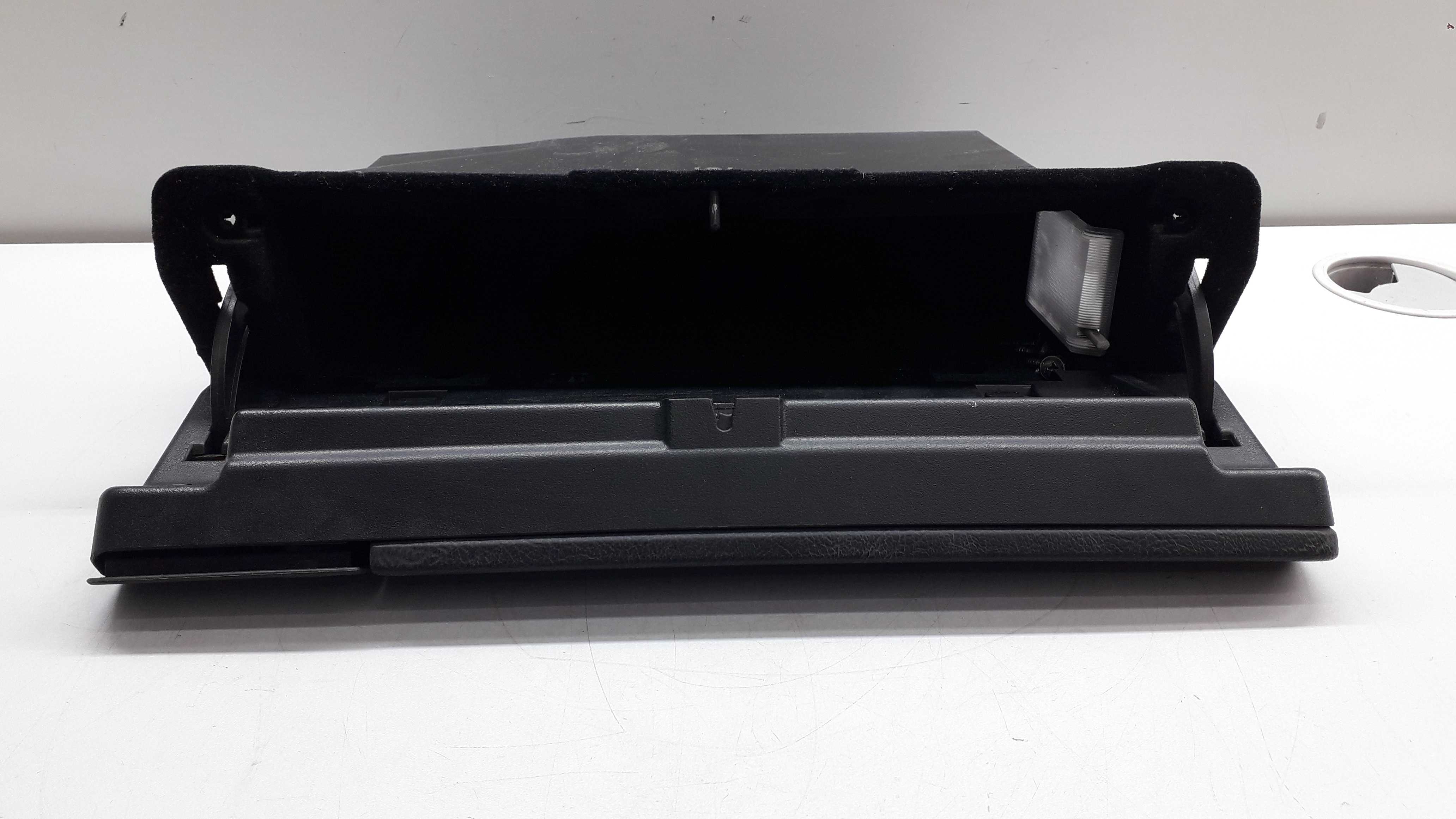 Porta Luvas Mercedes C230/c280 1996/2000 2