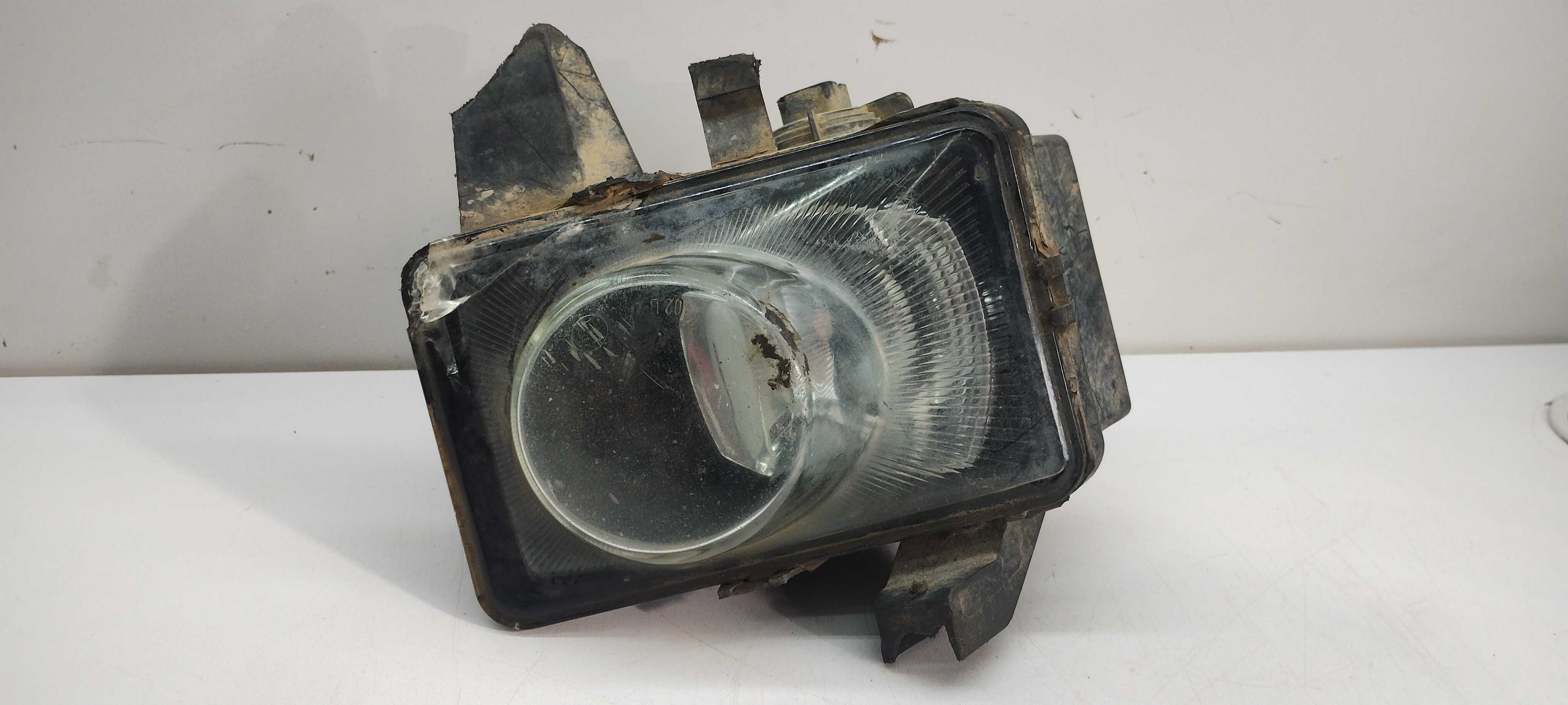 Farol Neblina Direito Do Chevrolet Montana 2011/2021 Transparente 2