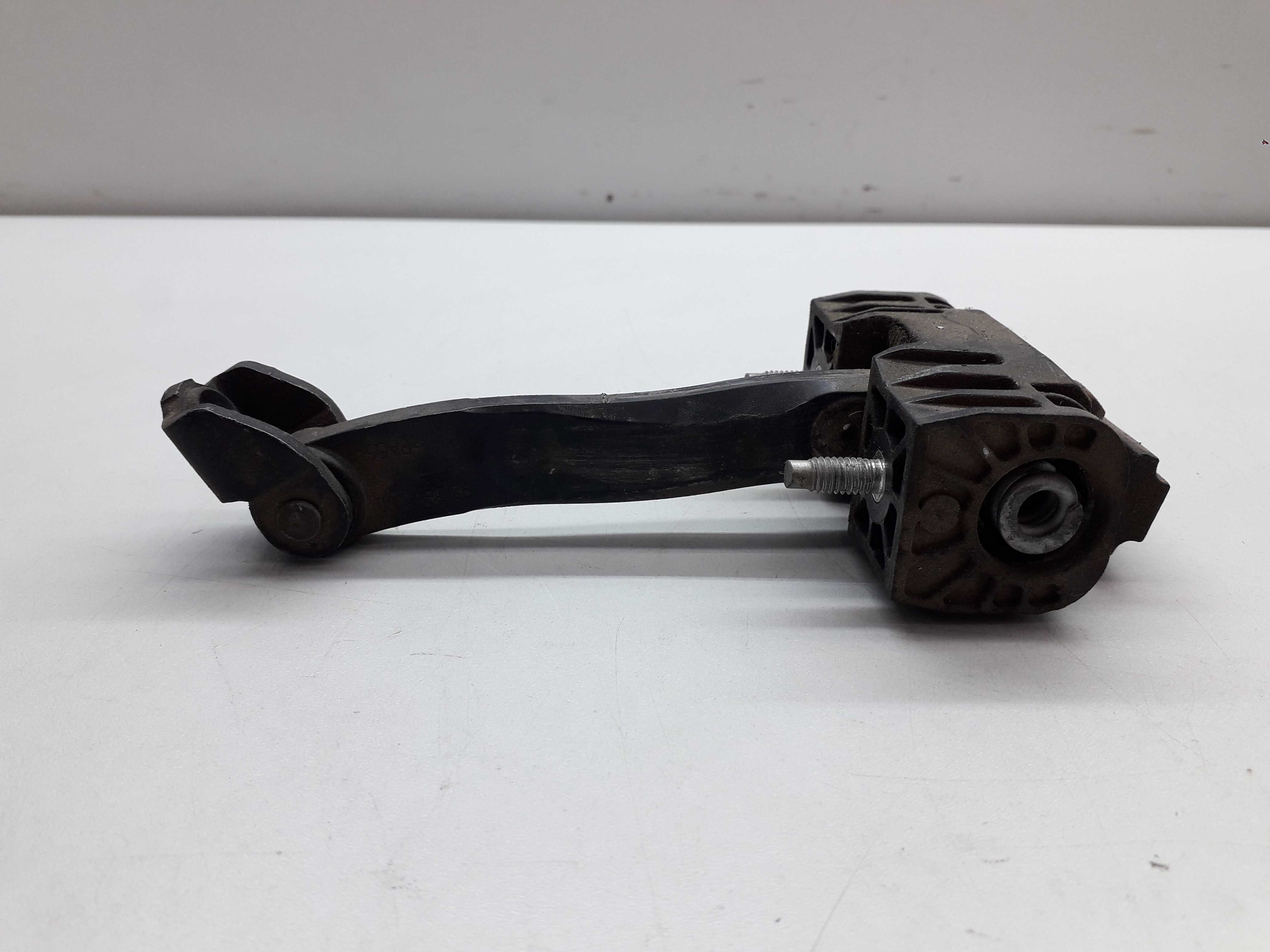 Limitador Porta Traseira Gm Vectra 2006/2012 4