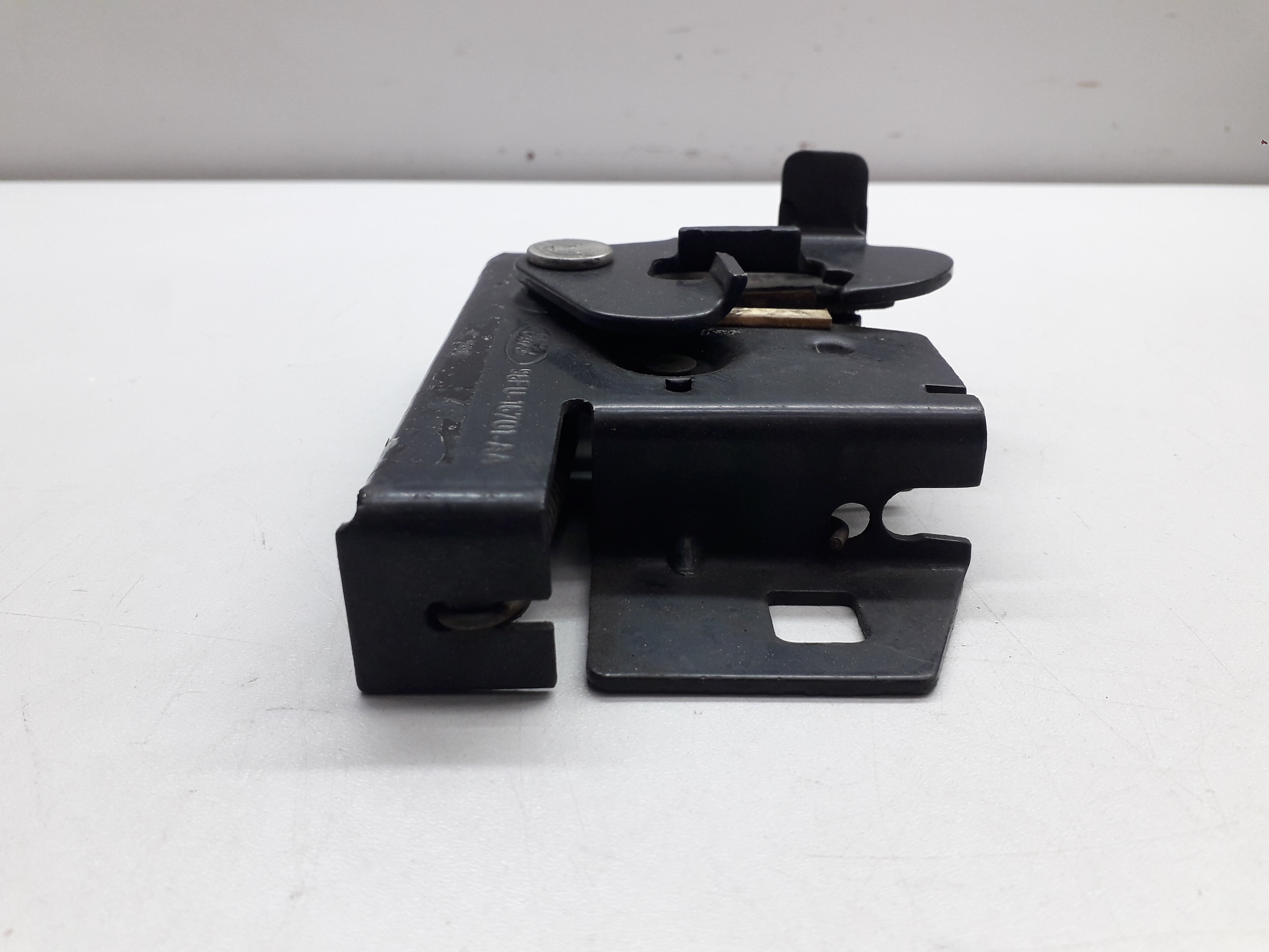 Fechadura Trava Capô Ford Fiesta 2000 3