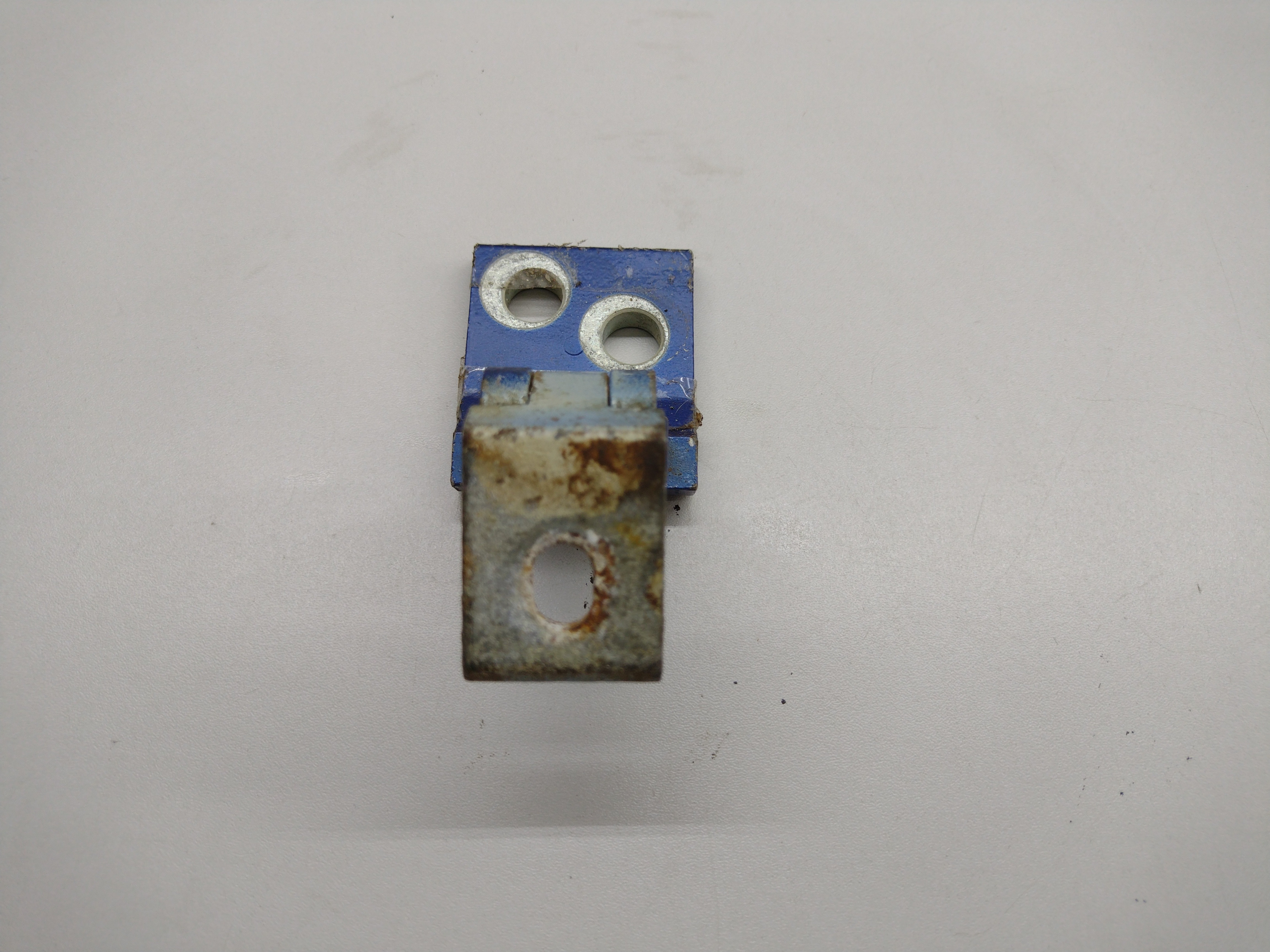 Dobradiça Porta Traseira Esquerda Vw Golf 95 4