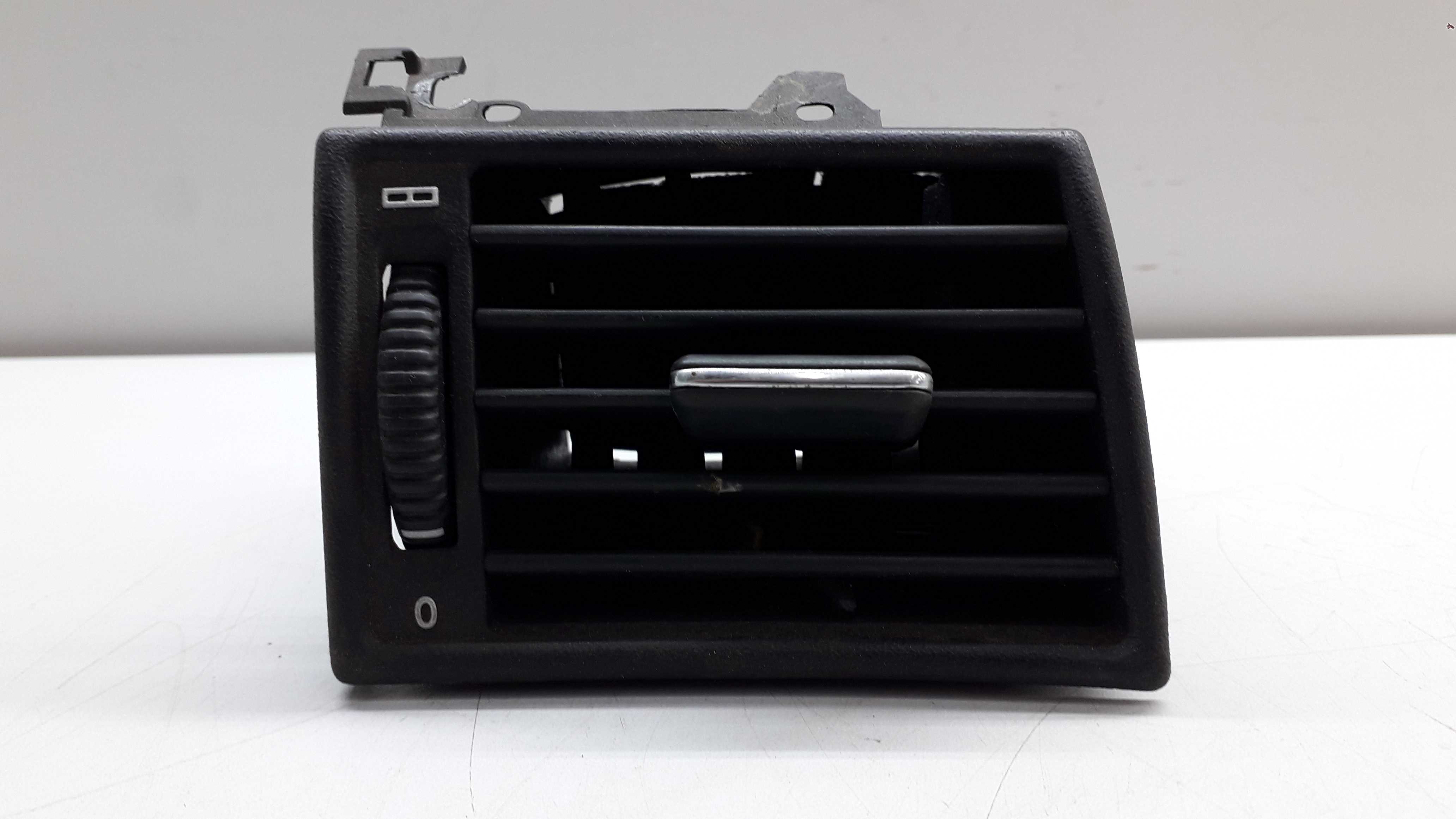 Difusor De Ar Lado Direito Mercedes C280 1996/2000 1