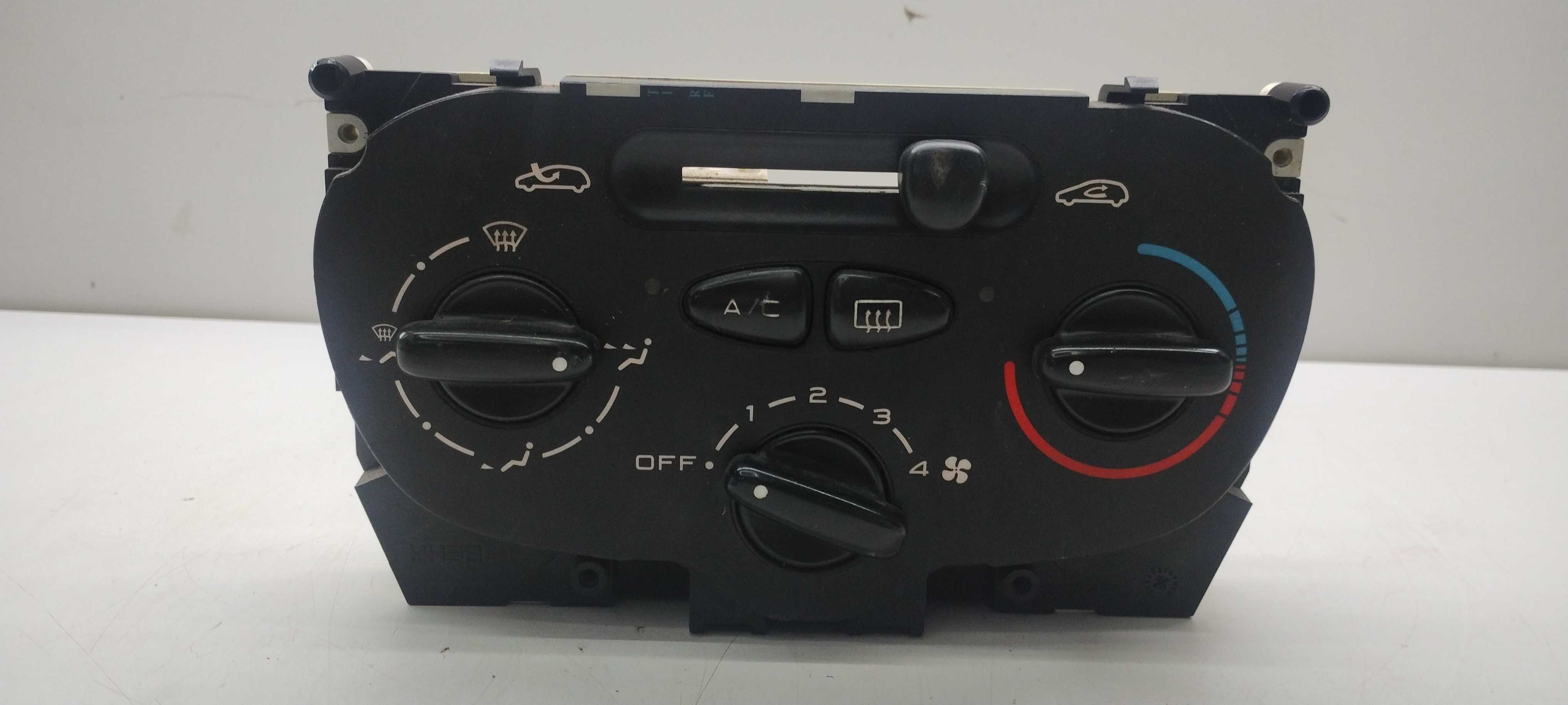 Comando Ar Condicionado Peugeot 206 99/05 1