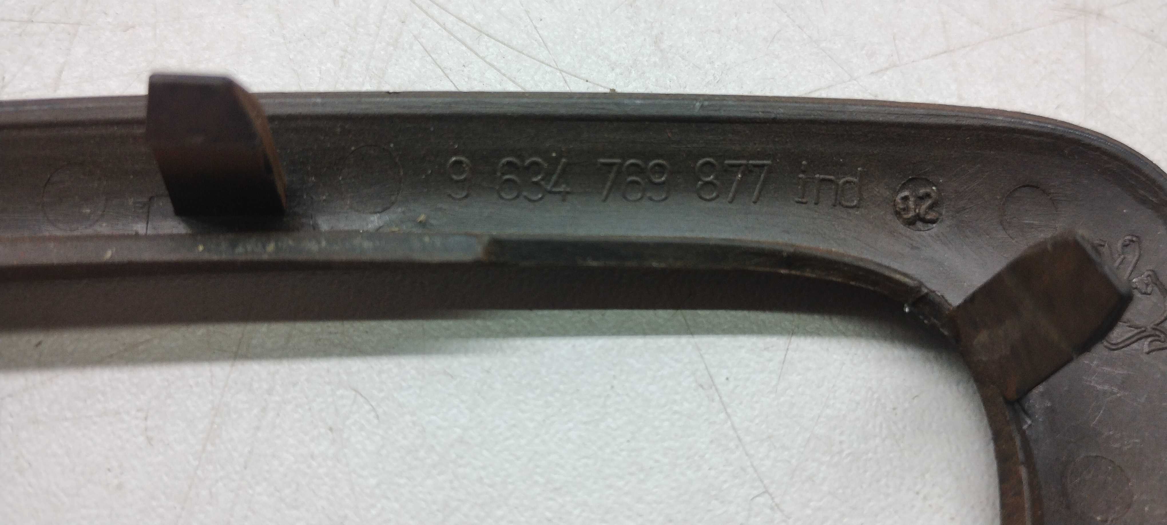 Moldura Maçaneta Interna Dianteira Esquerd Peugeot 307 10 4