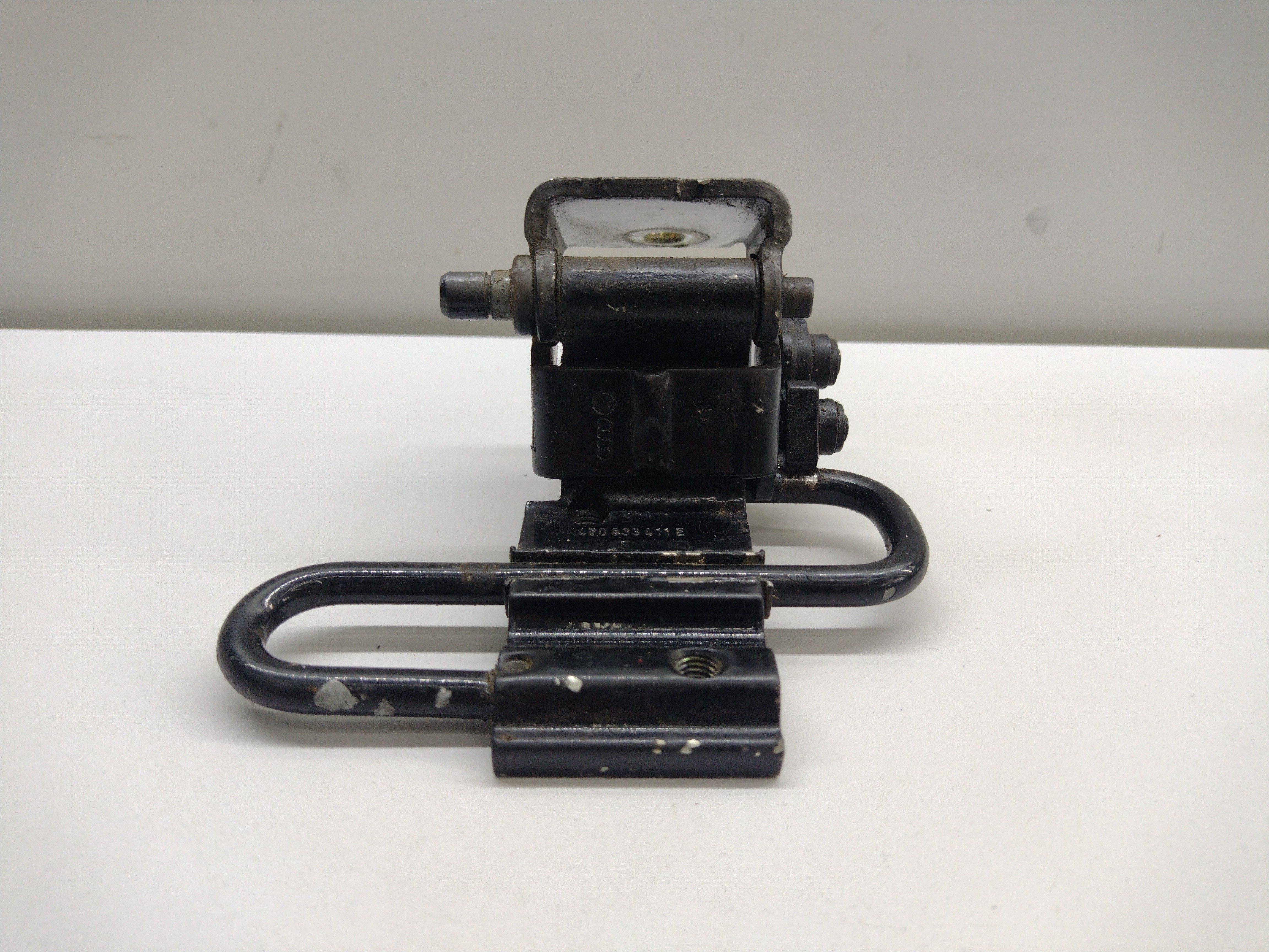 Dobradiça Porta Traseira Esquerda Inferior Audi A3 99/06 1