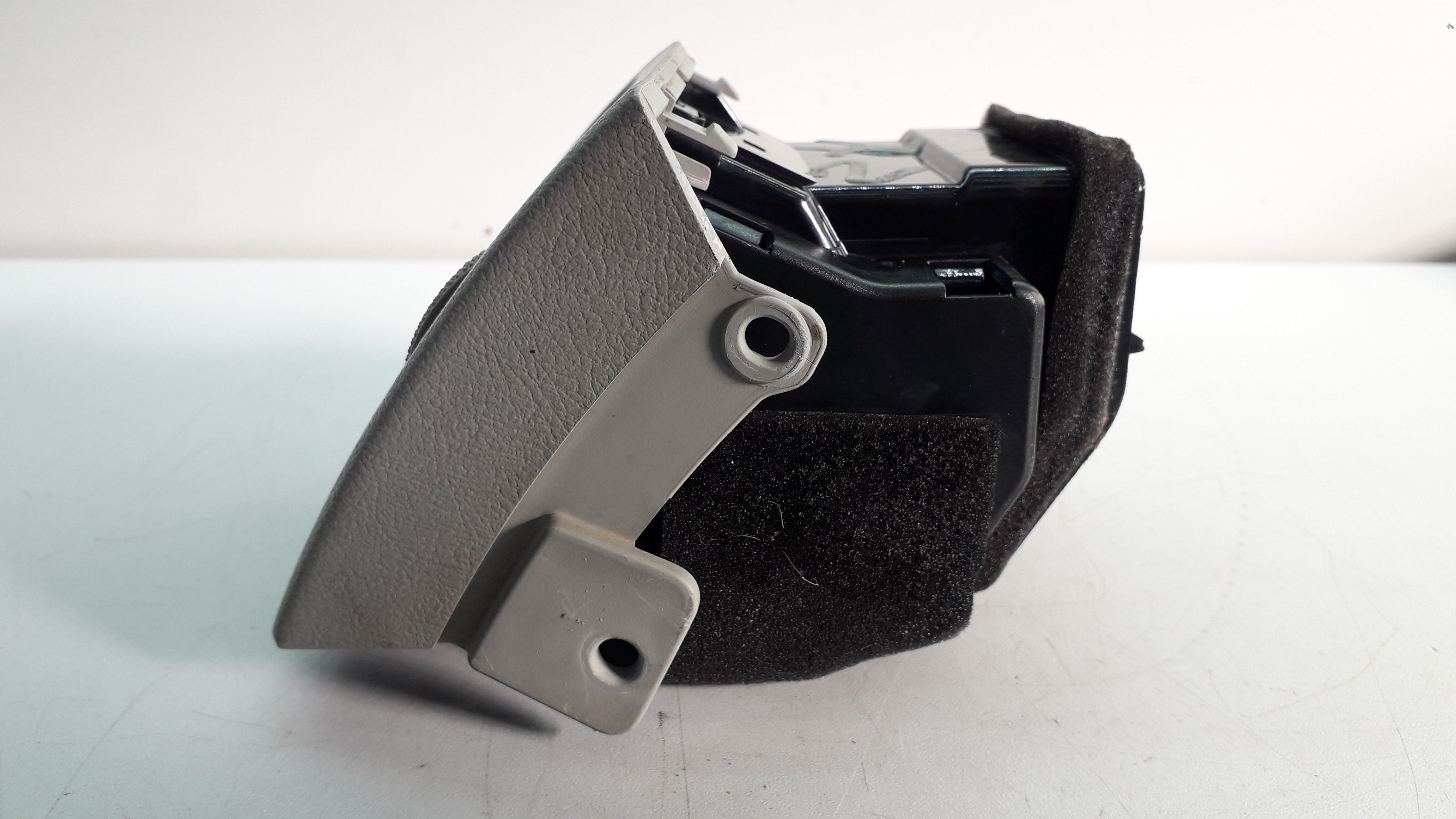Difusor De Ar Lado Direito Hyundai Azera 2009 2