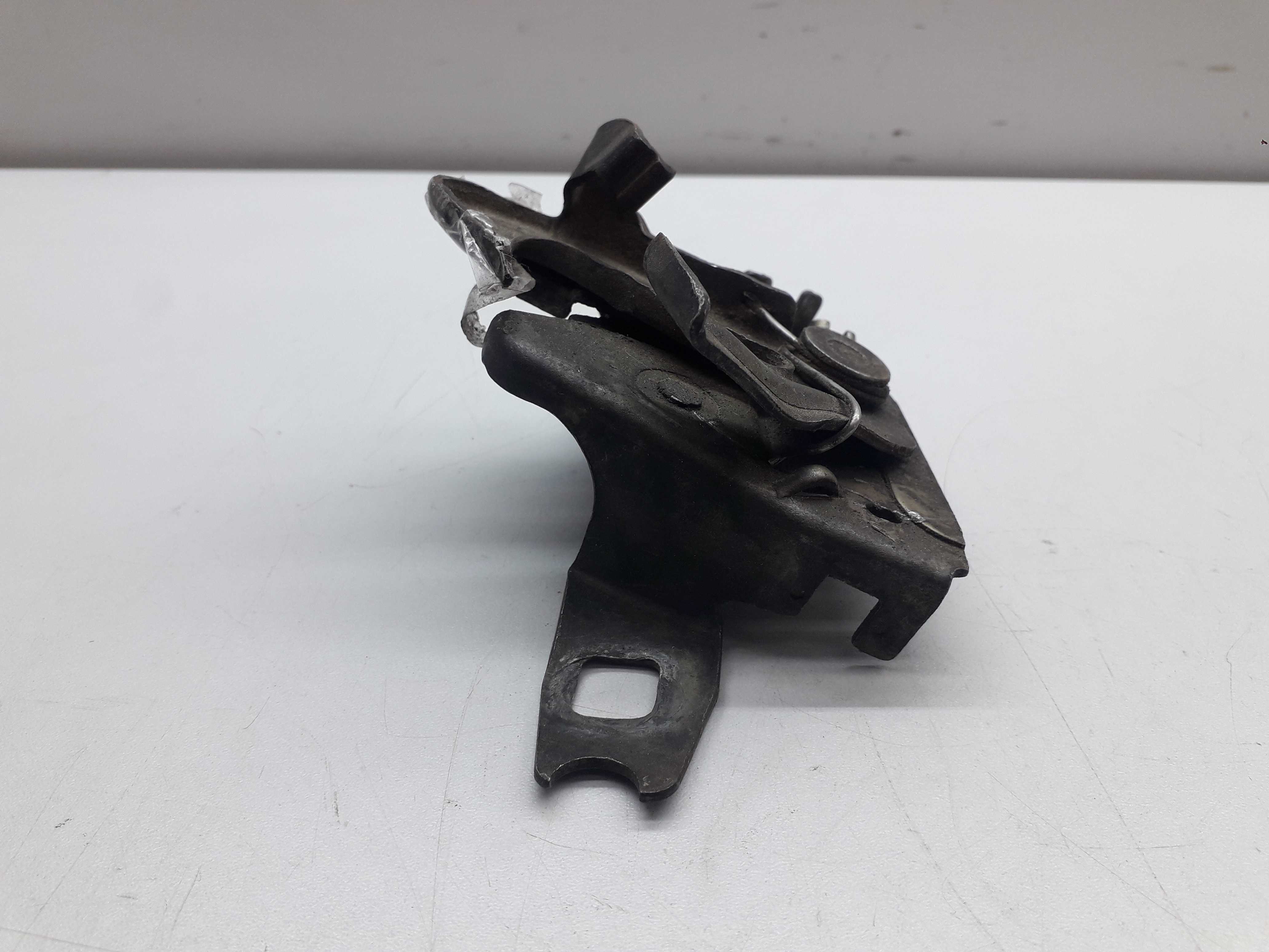 Fechadura Trava Capô Vw Golf 1995 4