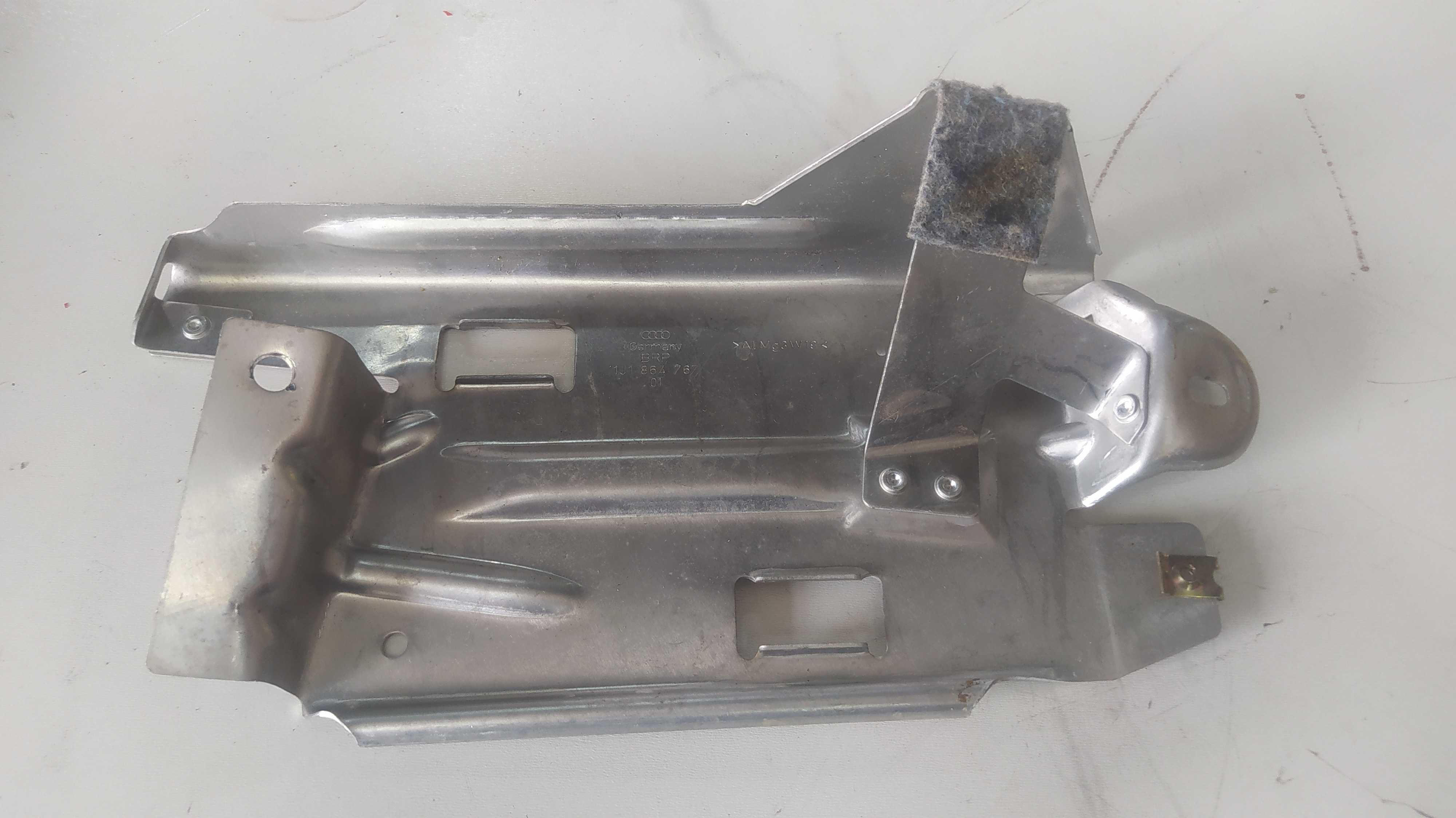 Suporte Para Apoio Dos Pés Audi A3