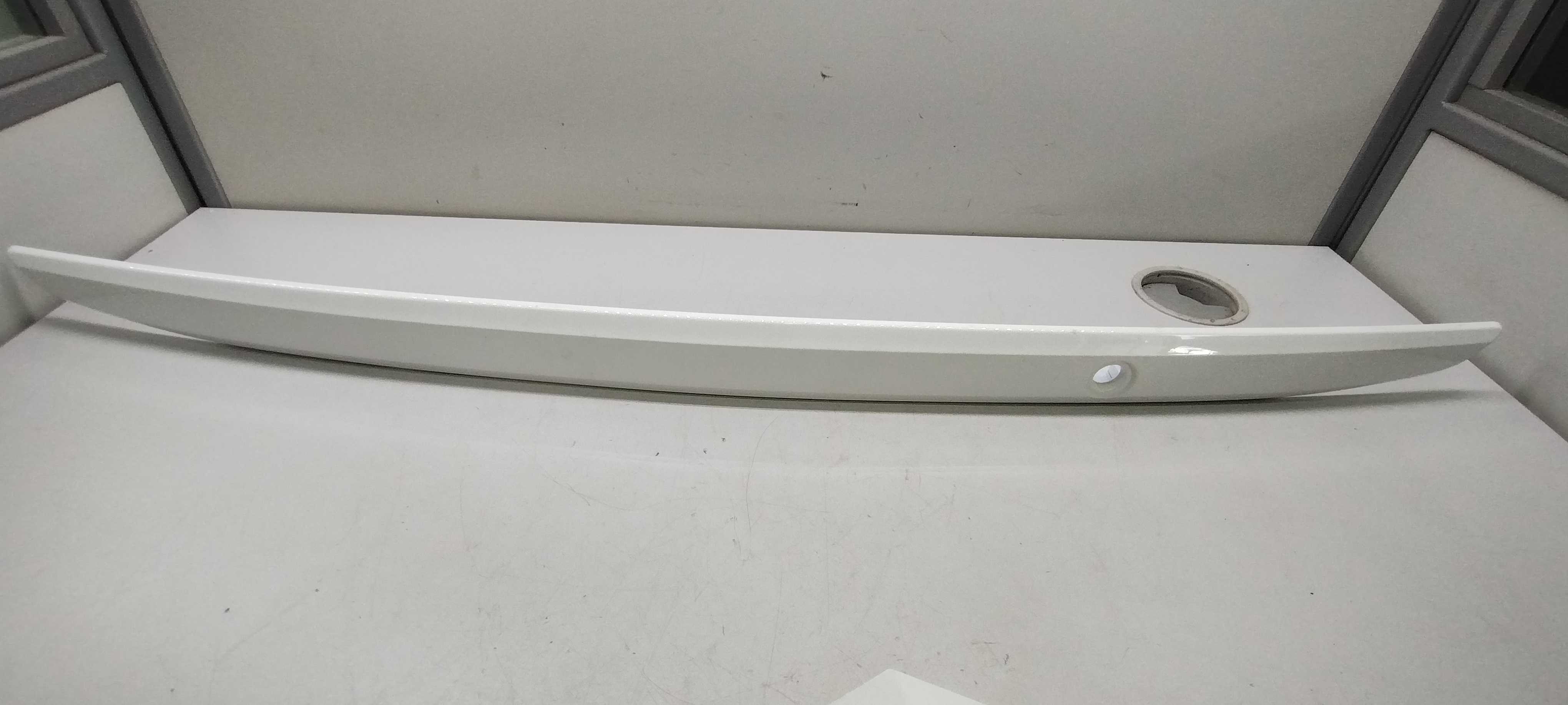 Moldura Tampa Traseira Toyota Corola 2012/2014 1