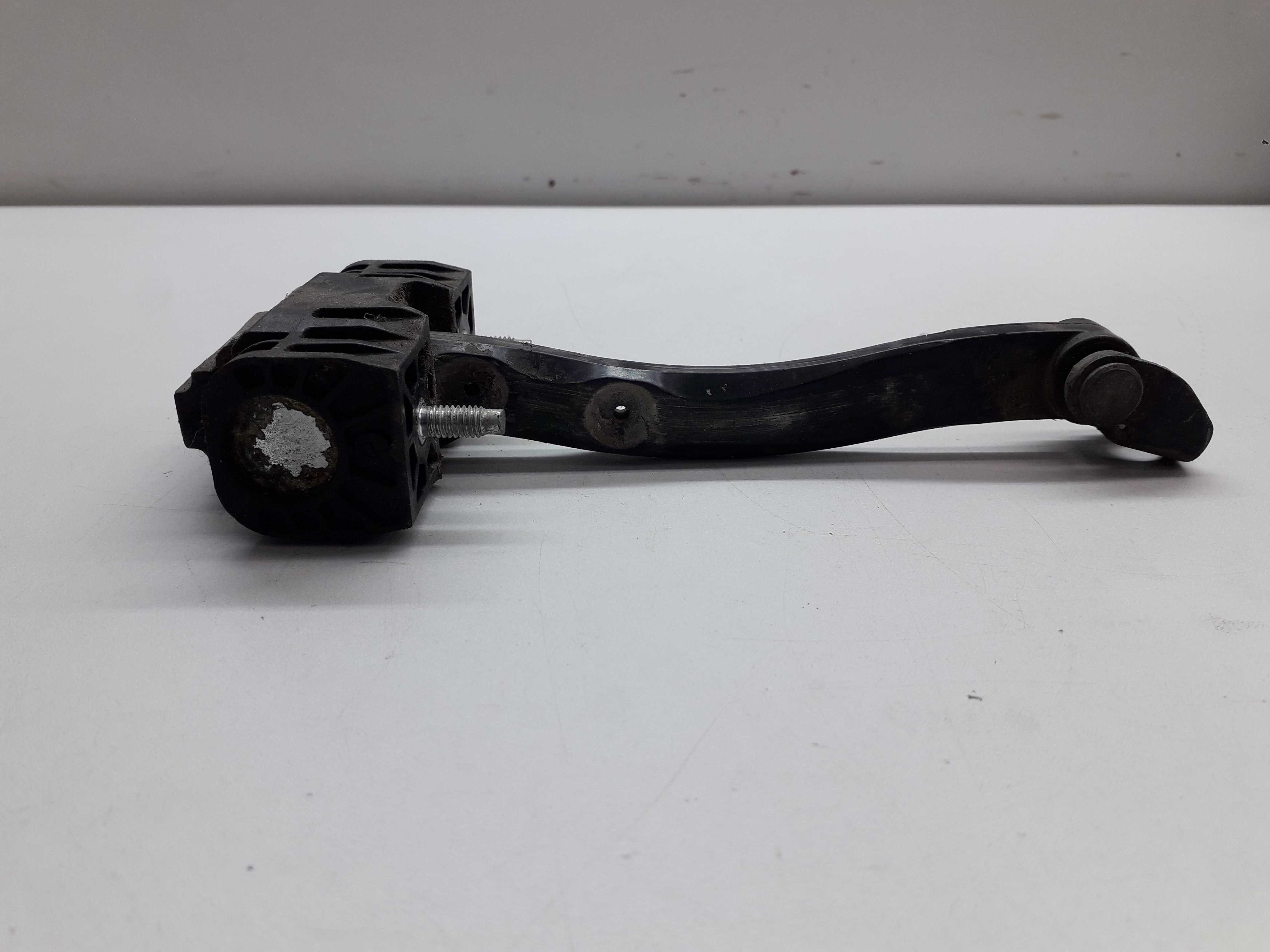 Limitador Porta Dianteira Gm Vectra 2006/2012 4