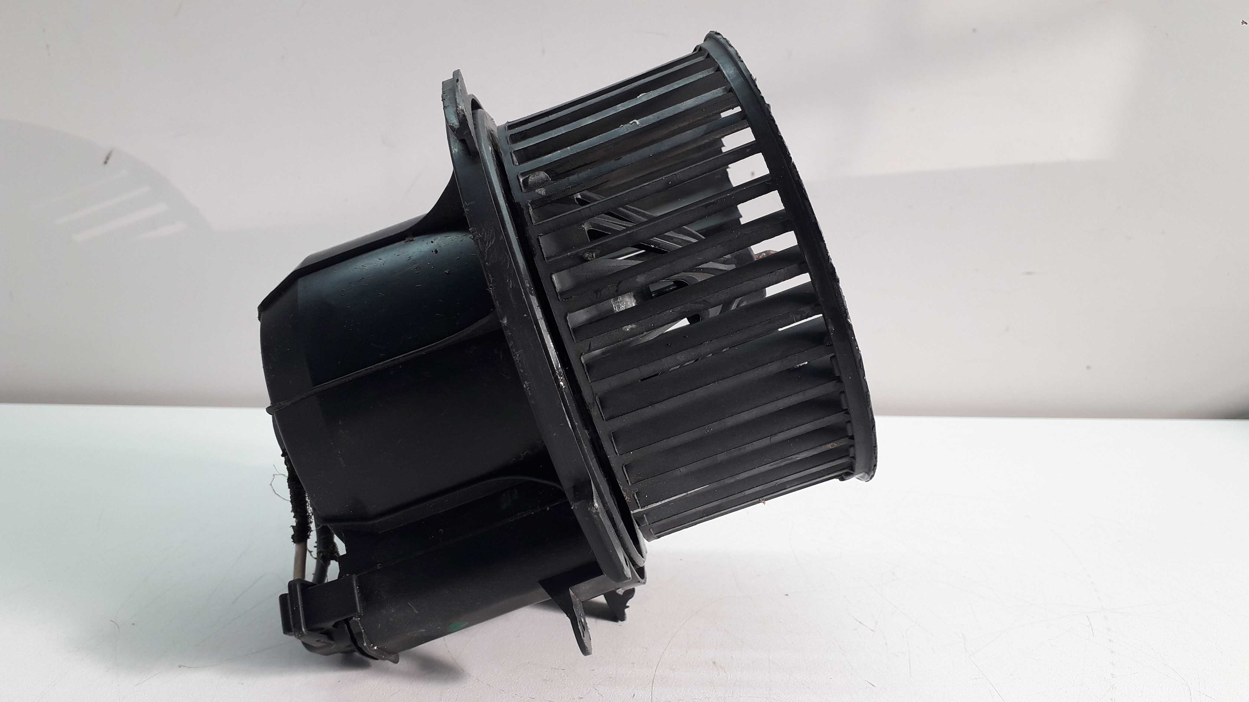 Motor Ar Forçado Renault Logan 1.0 16v 2009 4