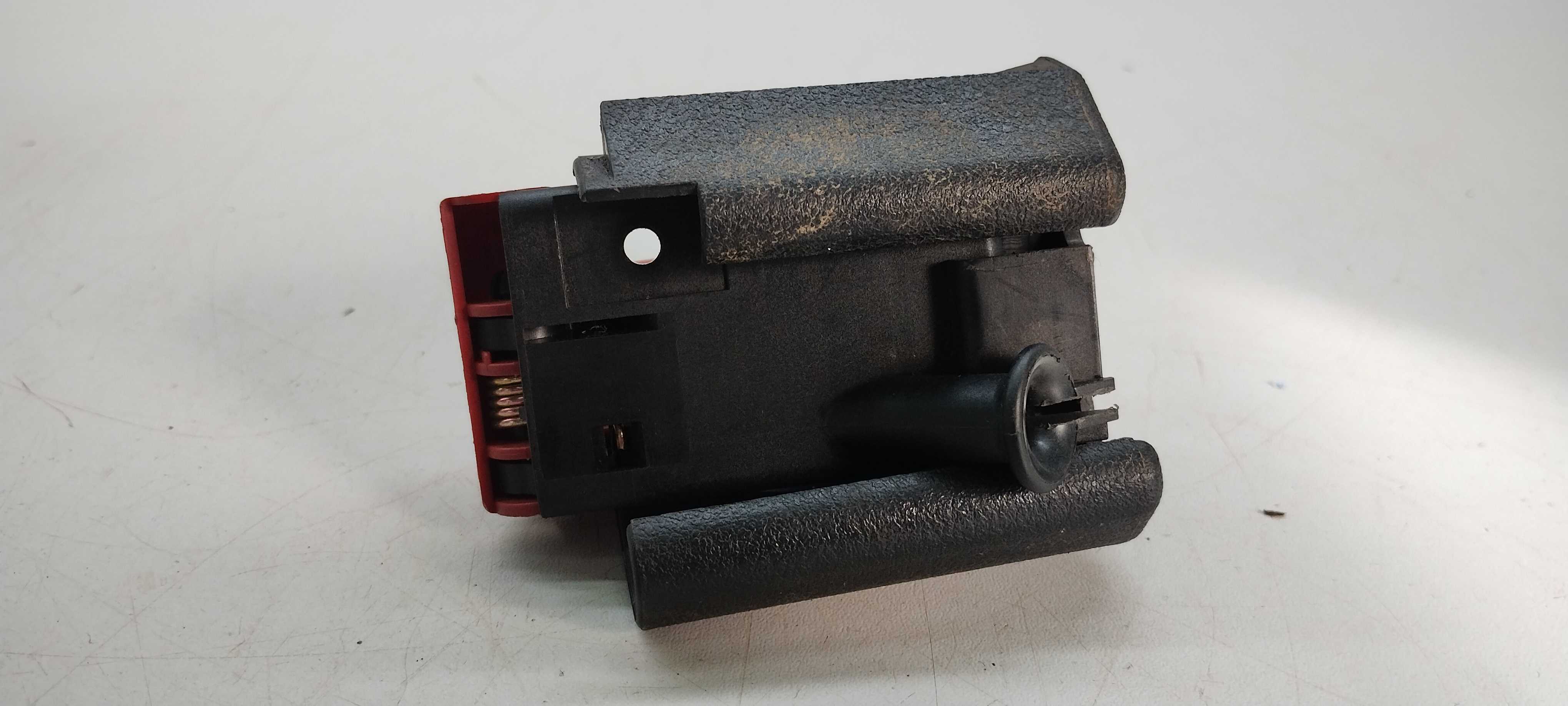 Puxador Abrir Capo Dianteiro Mercedes C180 2016 2