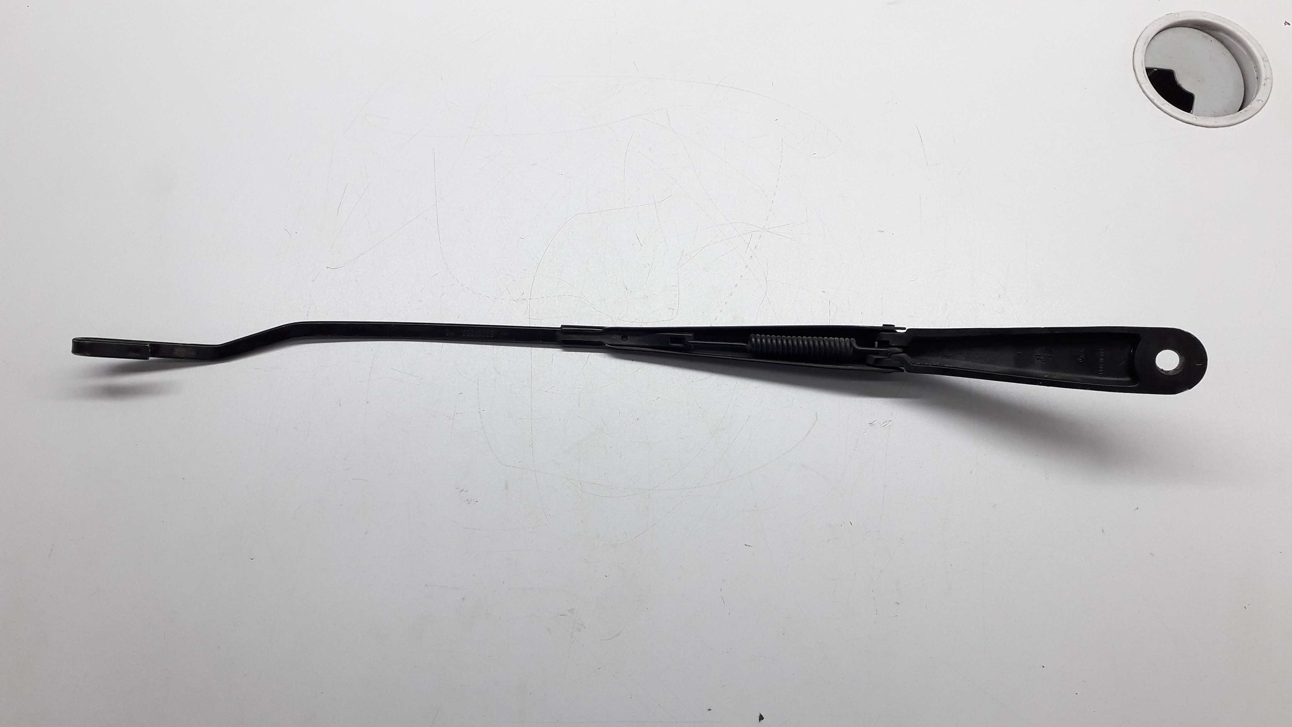 Braço Haste Limpador Parabrisa Esquerda Gm Vectra 06/12 3