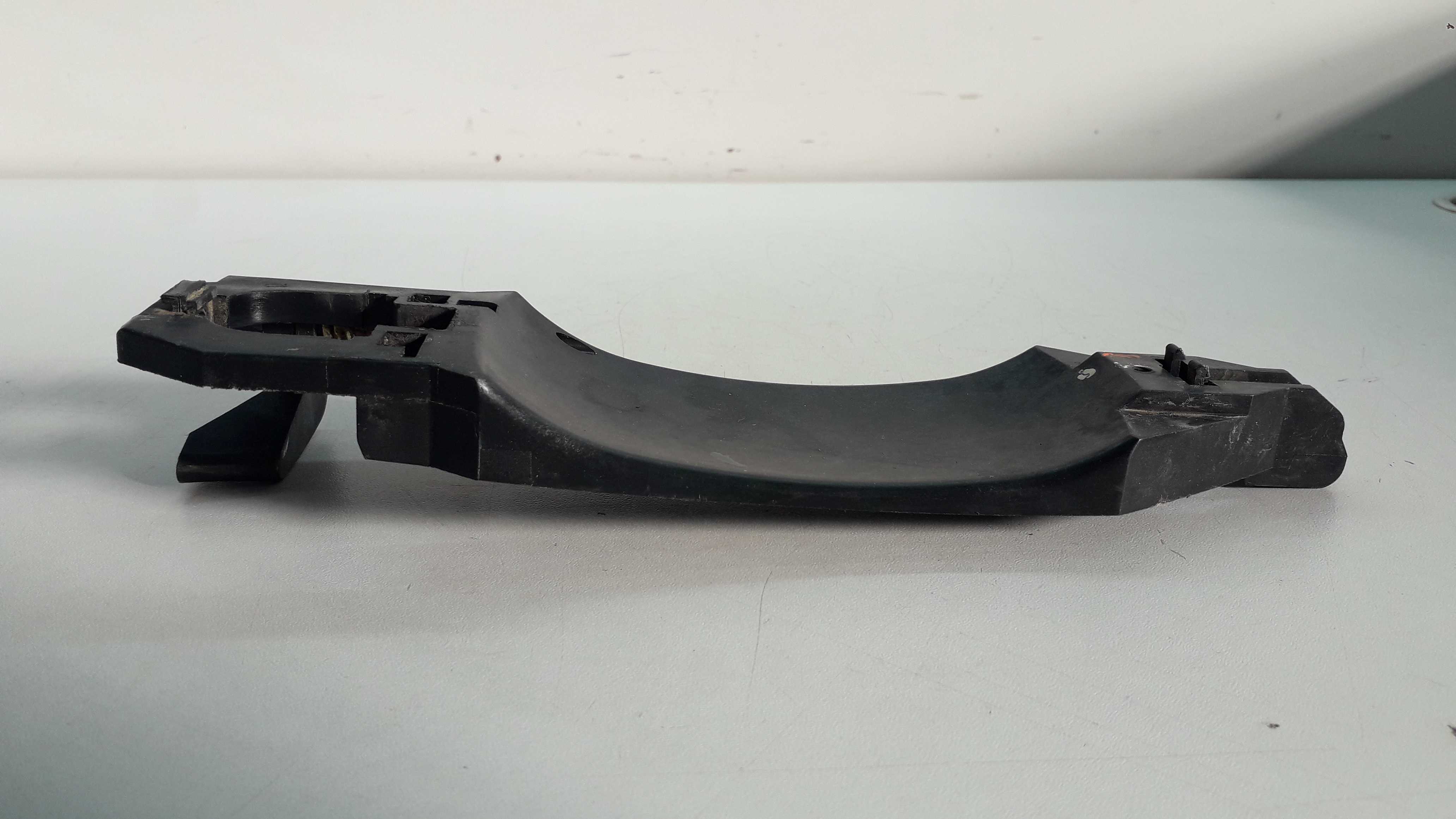 Suporte Maçaneta Dianteira Direita Fiat Palio 2005 4