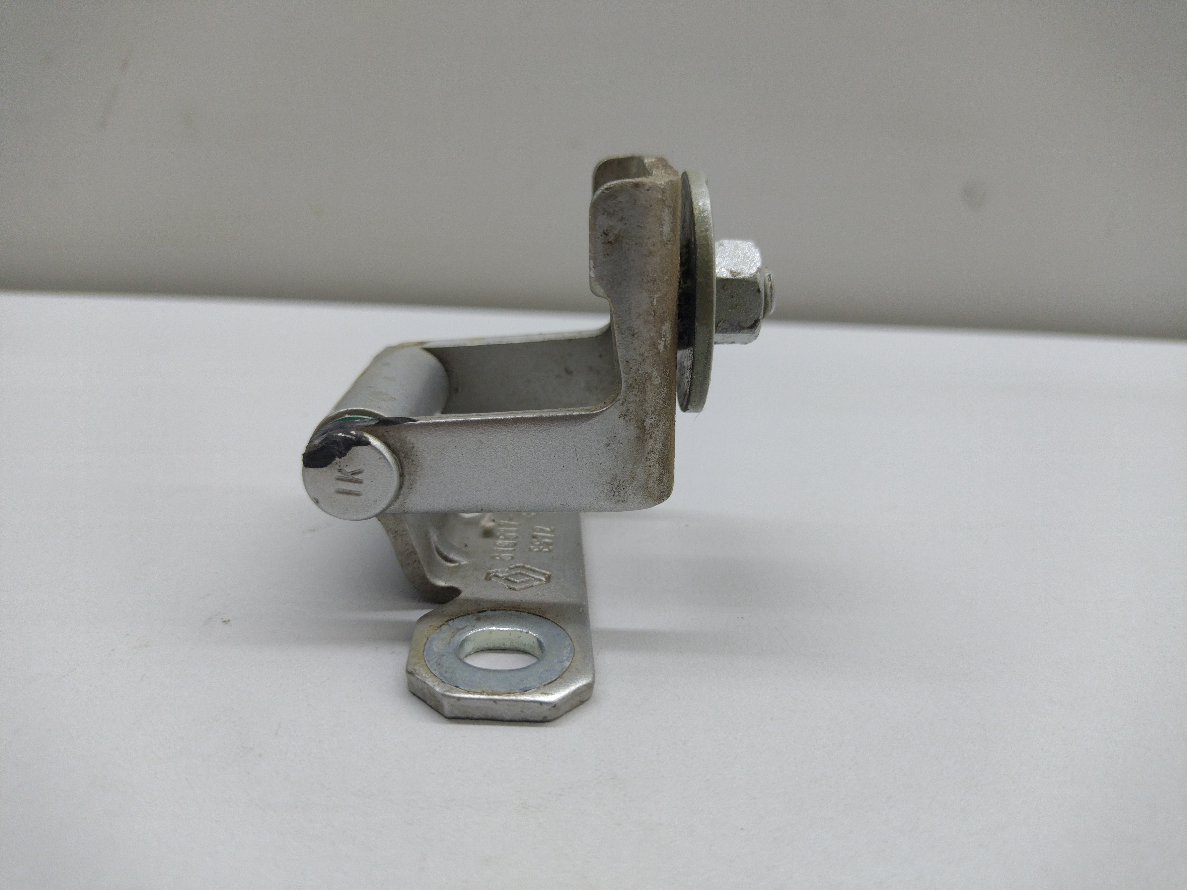 Dobradiça Porta Malas Renault Megane 2003 2