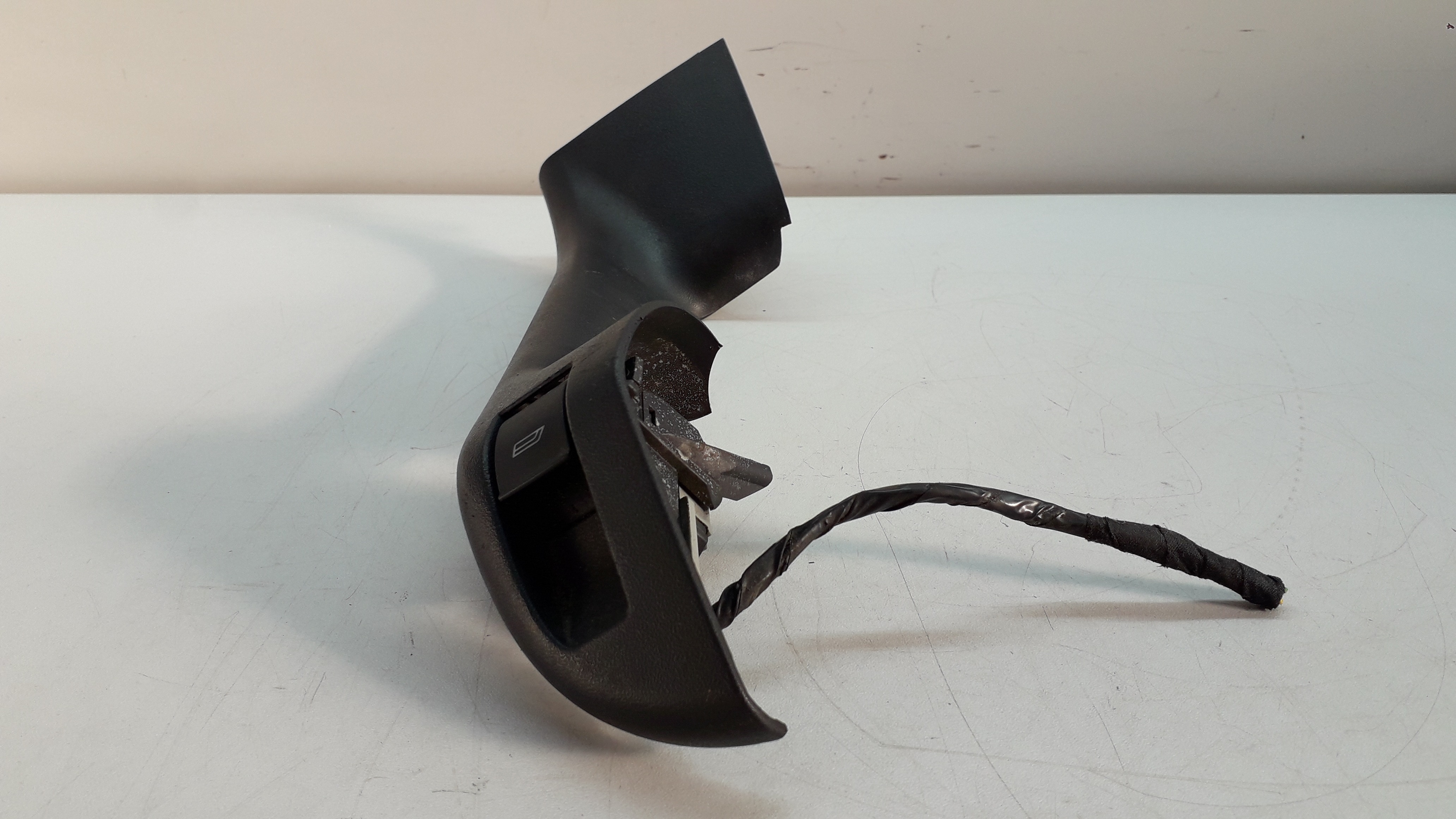 Moldura Botão Vidro Elétrico Traseira Esquerda Audi A3 2001 2
