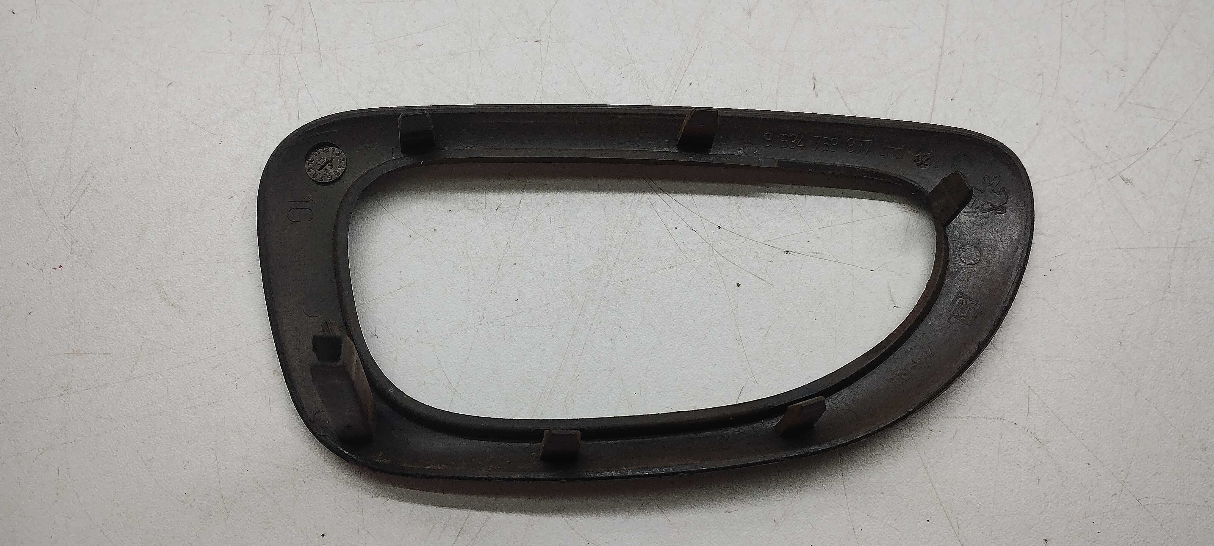 Moldura Maçaneta Interna Dianteira Esquerd Peugeot 307 10 2
