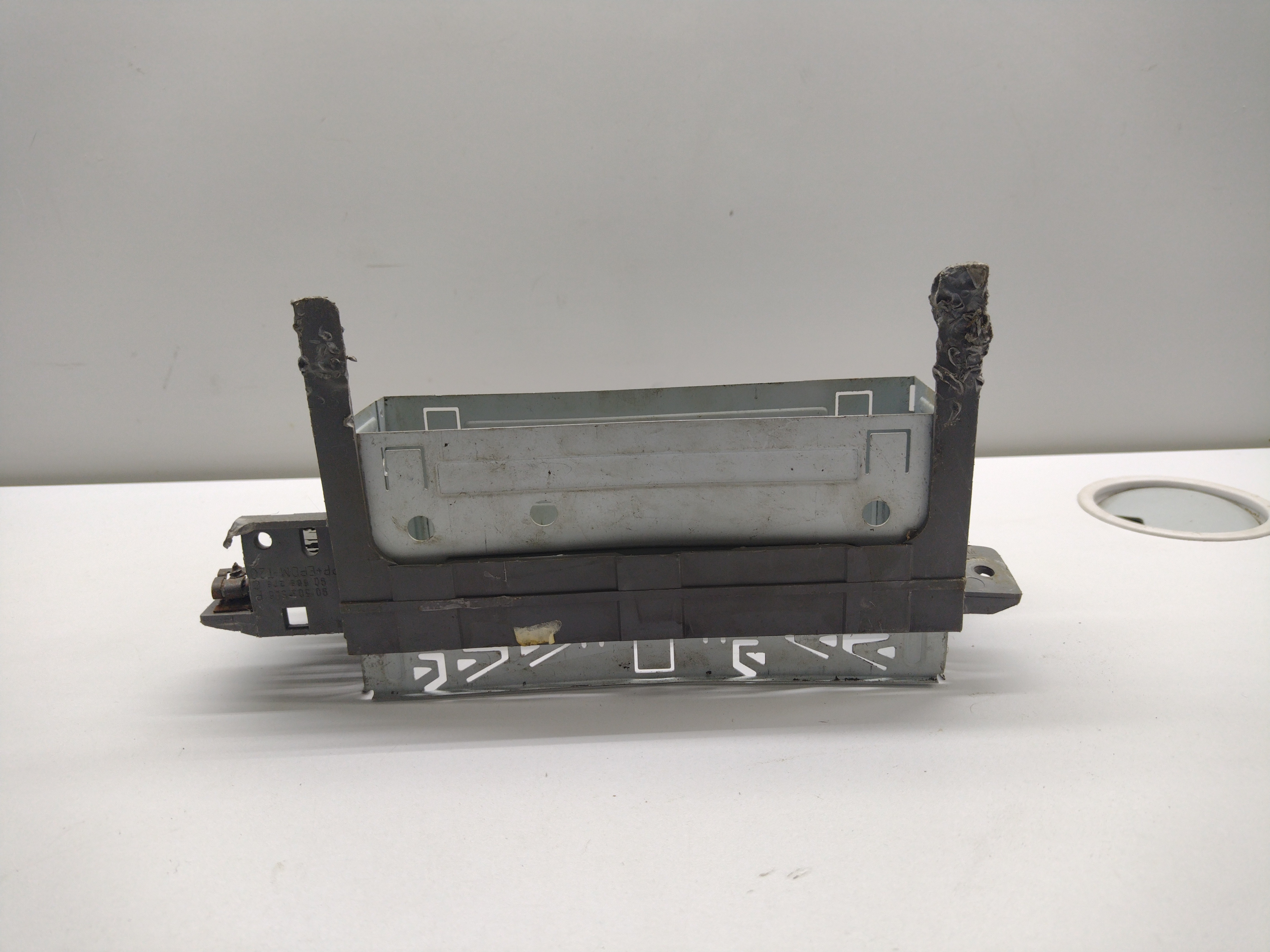 Moldura Interna Suporte Rádio E Botões Vectra 1997 A 2005 4