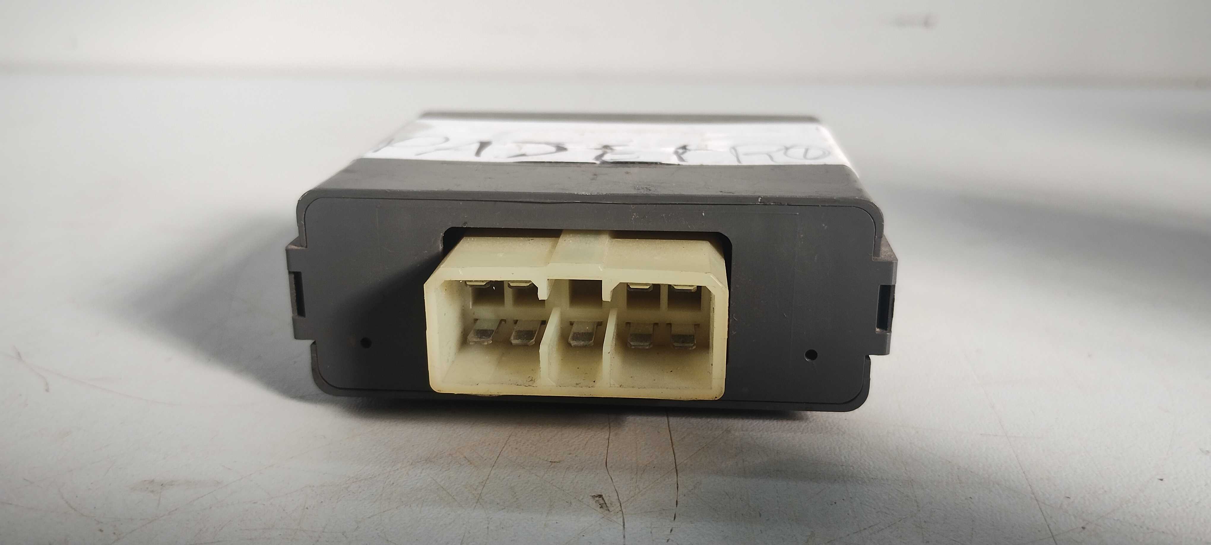 Módulo Amplificador Antena Mitsubishi Pajero Sport 2002 3