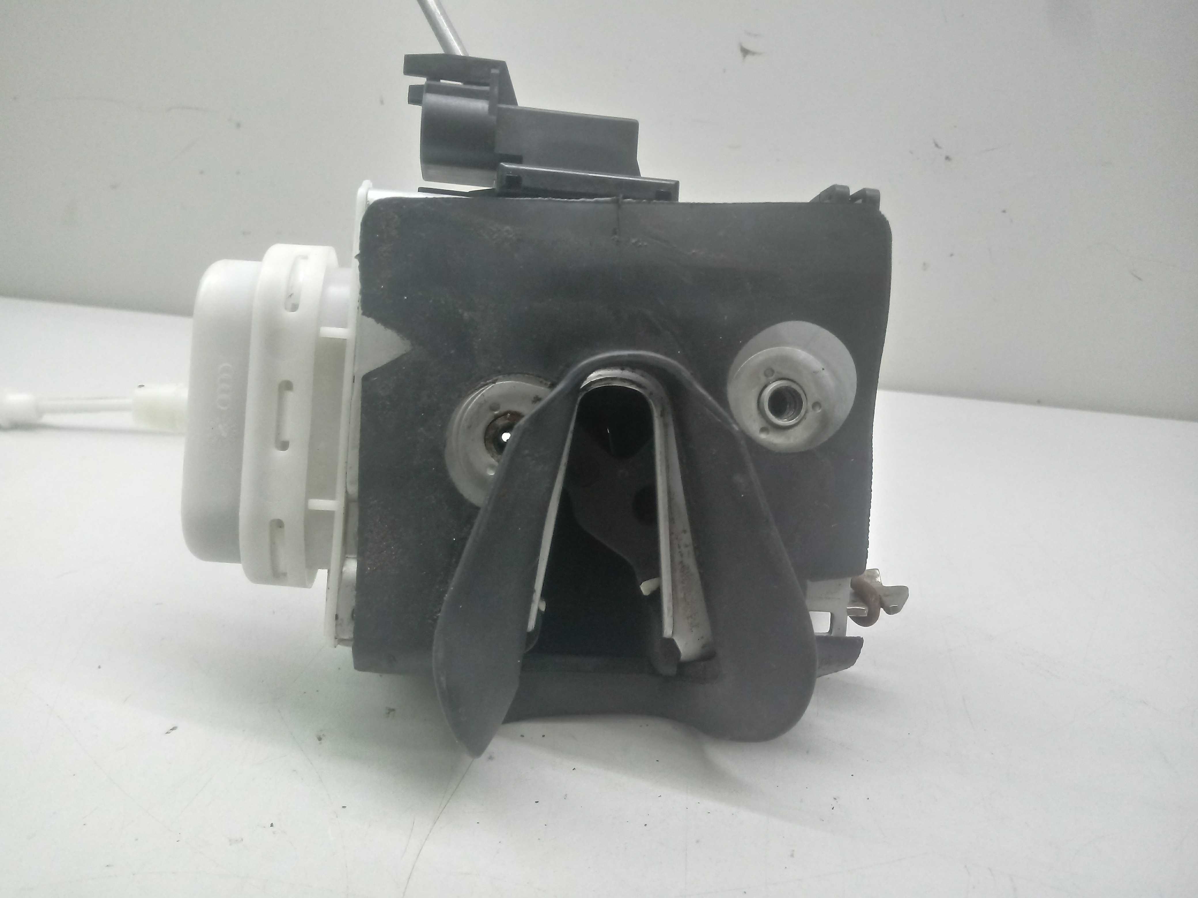 Fechadura Porta Dianteira Direita Audi A4 2000 2