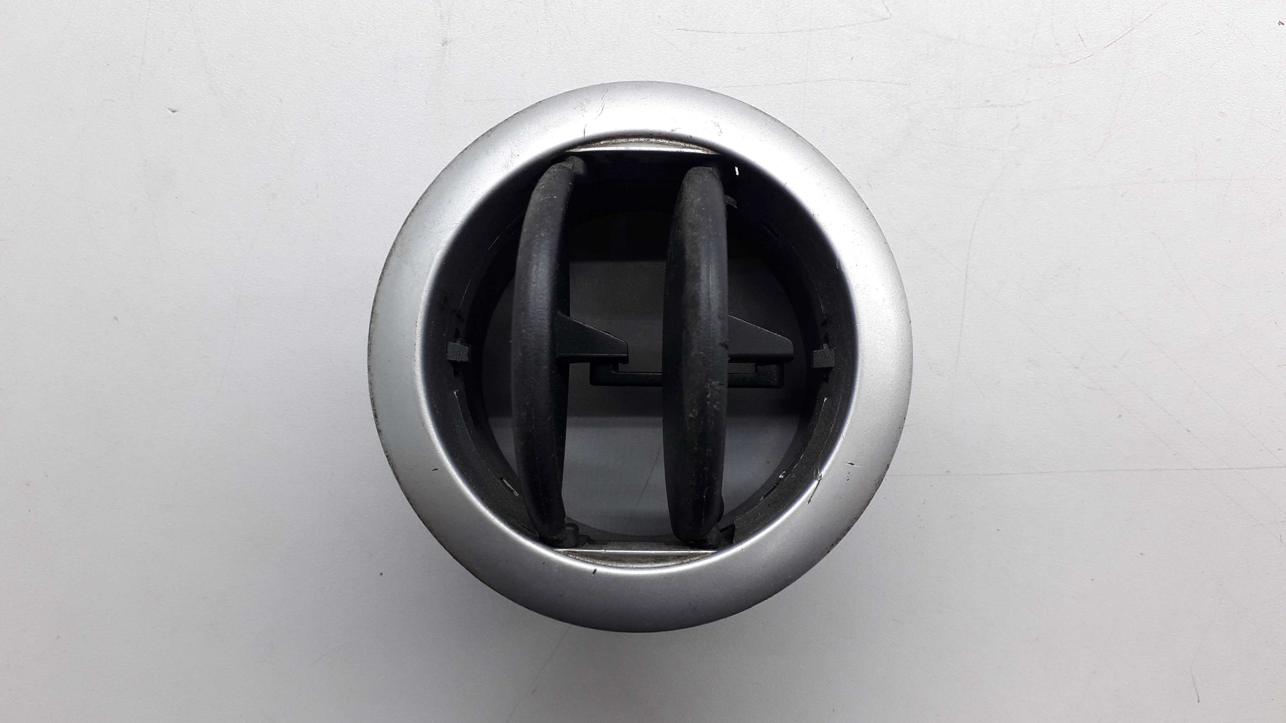 Difusor De Ar Renault Sandero Logan 2009/2013 2