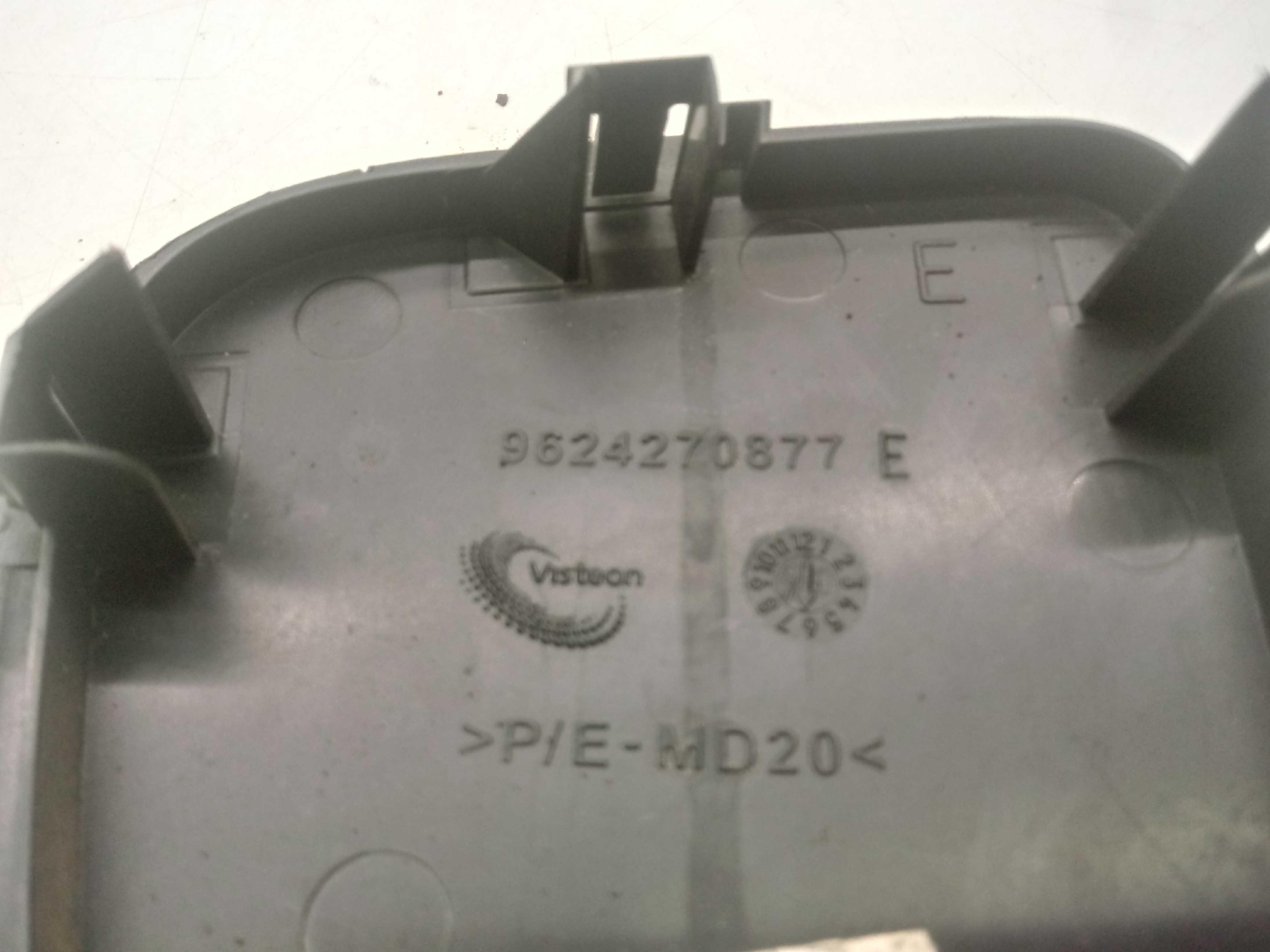 Tampa Da Caixa De Fusíveis Esquerda Peugeot 206 2008 3