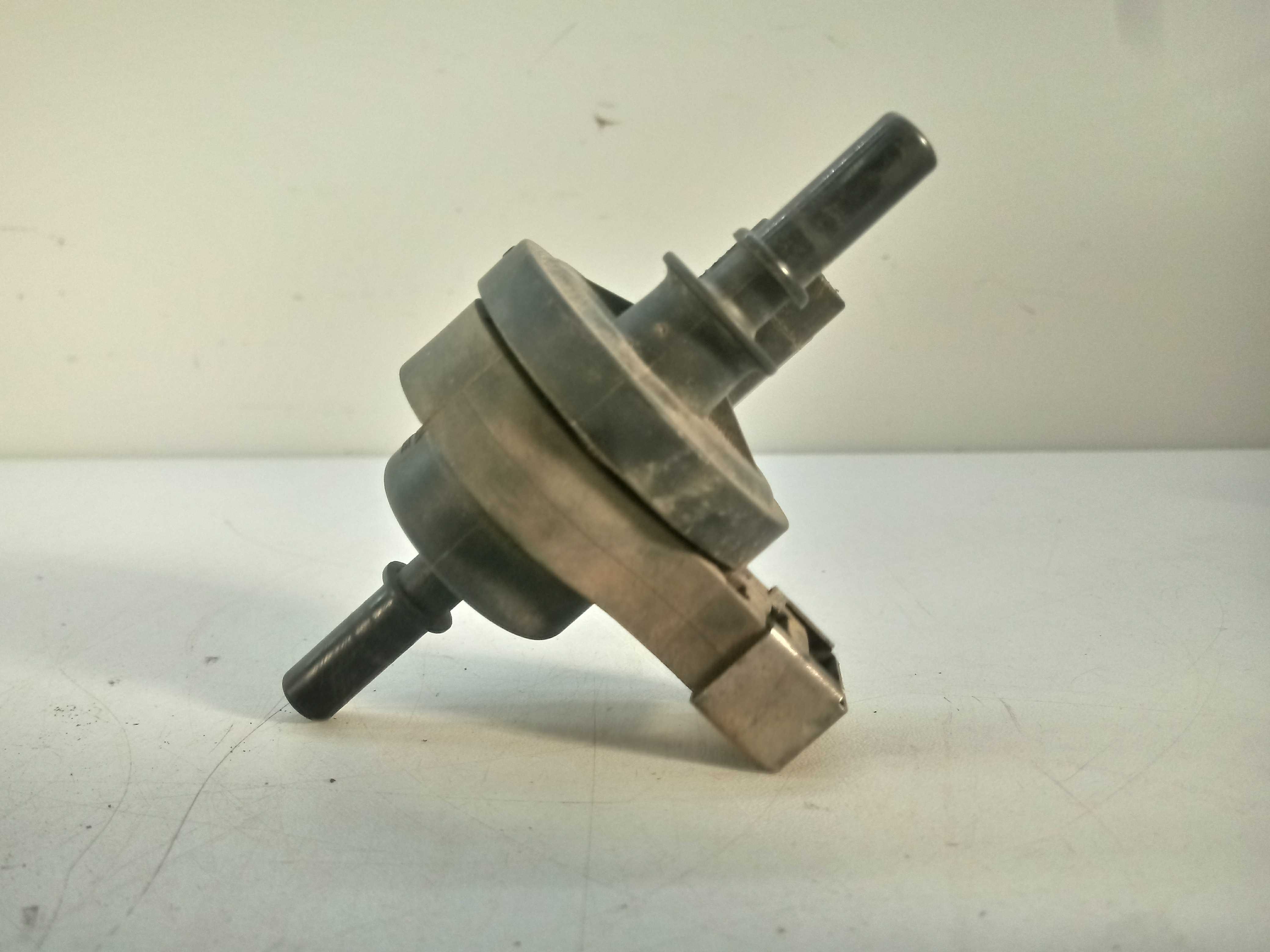 Válvula Canister Renault Megane 1.6 2010 3